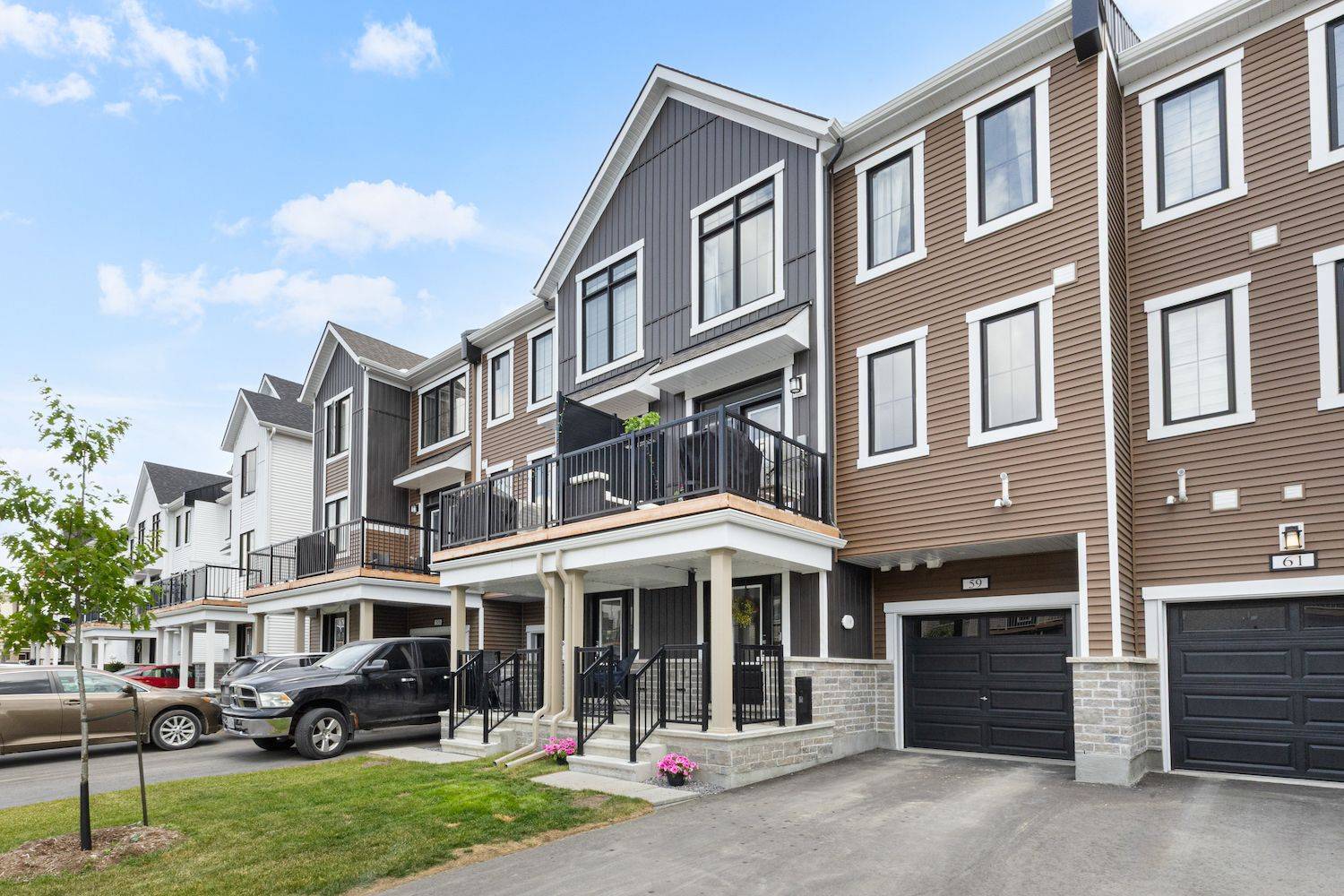 Stittsville - Munster - Richmond, ON K0A 2Z0,59 Stitch Mews