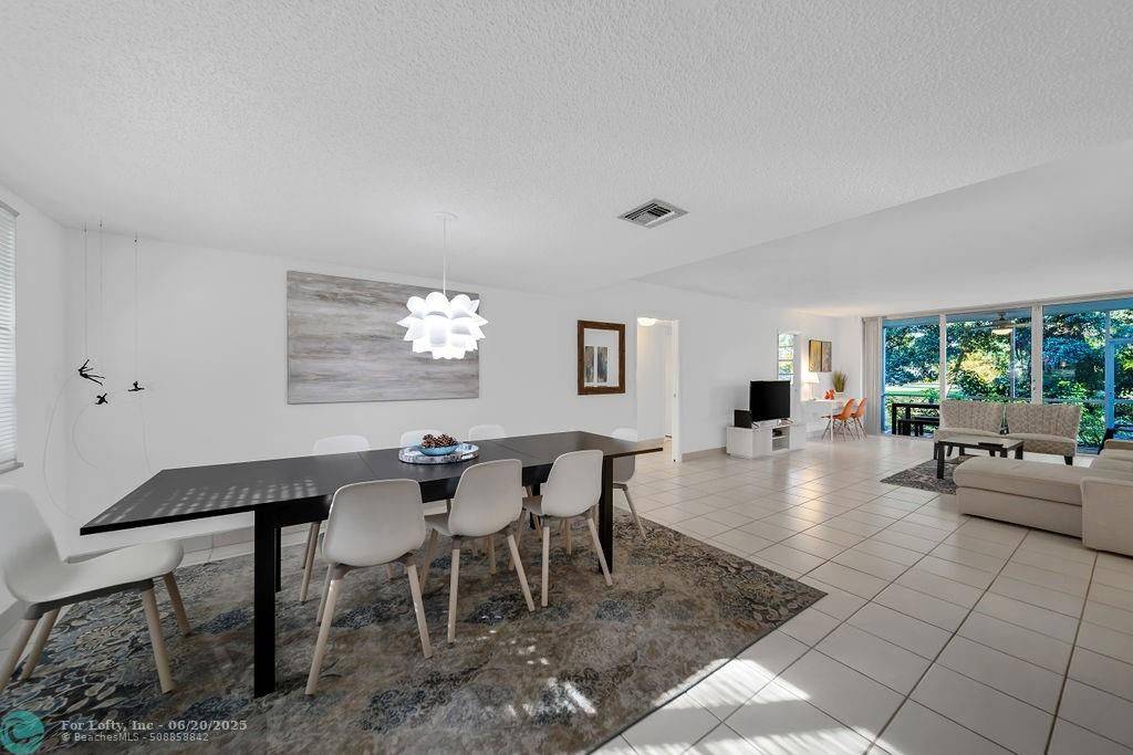 Pompano Beach, FL 33069,4031 N Cypress Dr  #102