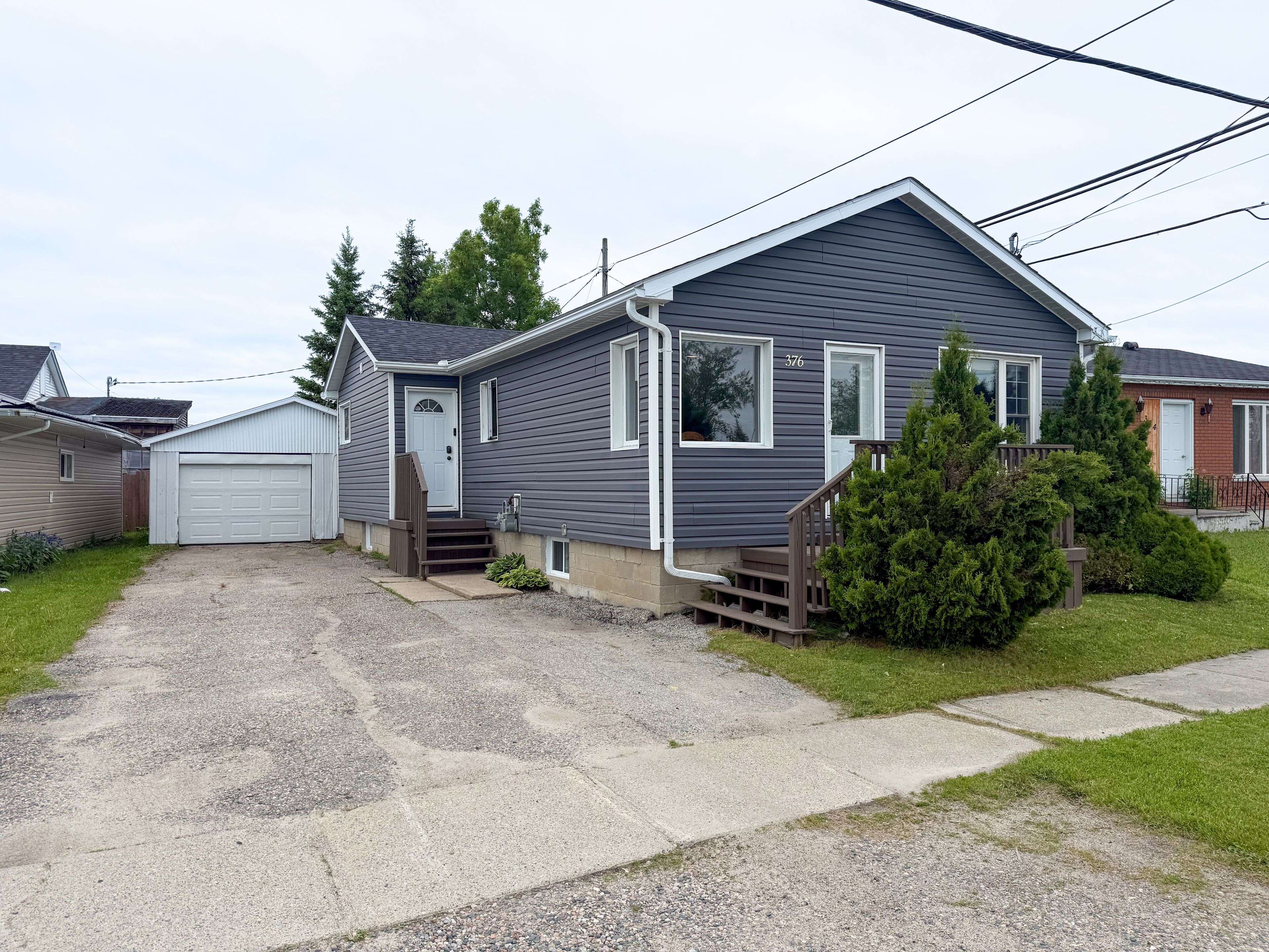 Iroquois Falls, ON P0K 1G0,376 Cambridge AVE