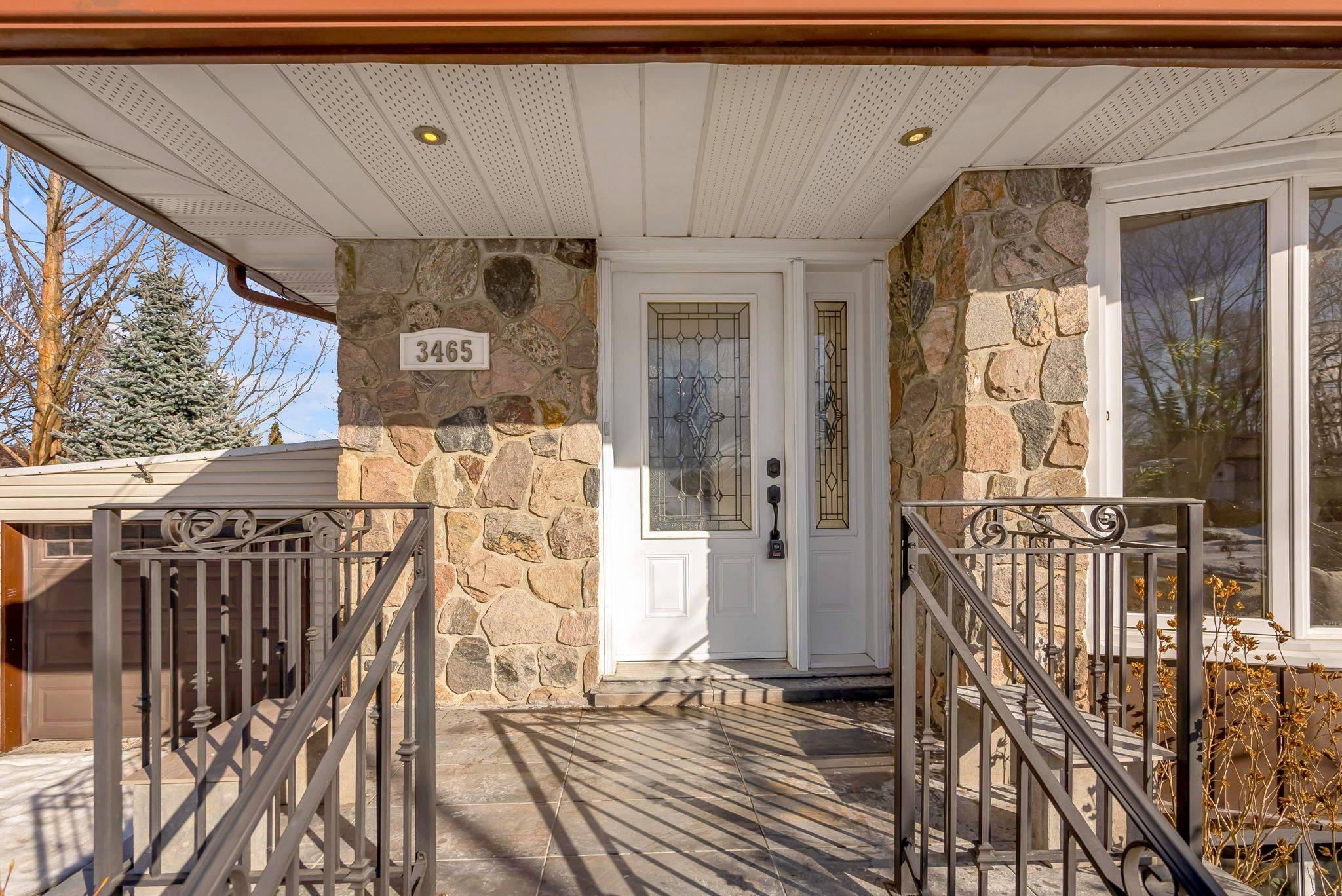 Mississauga, ON L5C 2H7,3465 Orion CRES