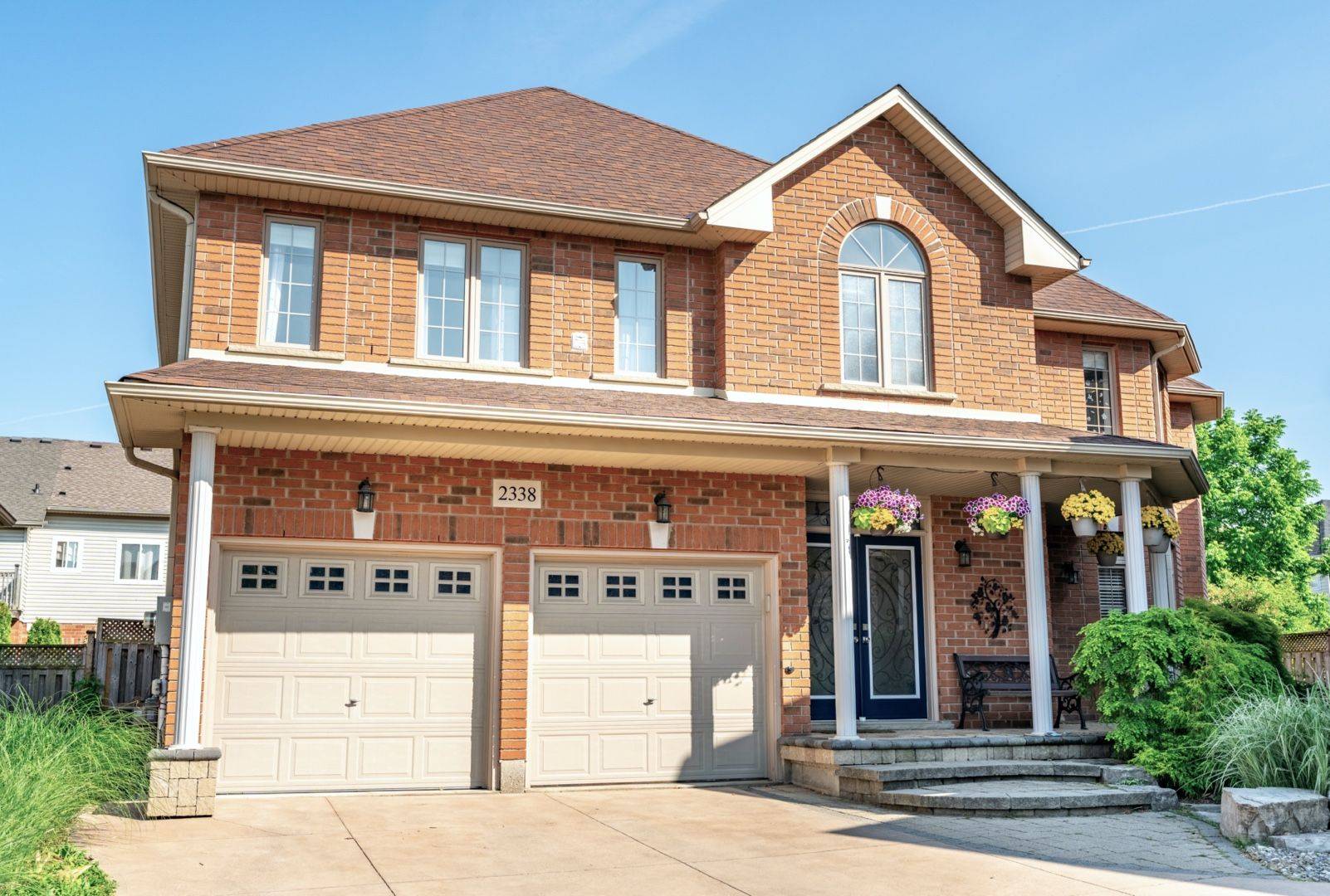 Burlington, ON L7L 7E6,2338 Norland DR