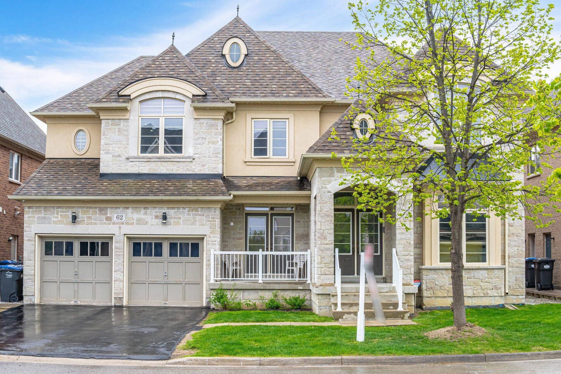Brampton, ON L6P 3Y5,62 Bakersfield RD