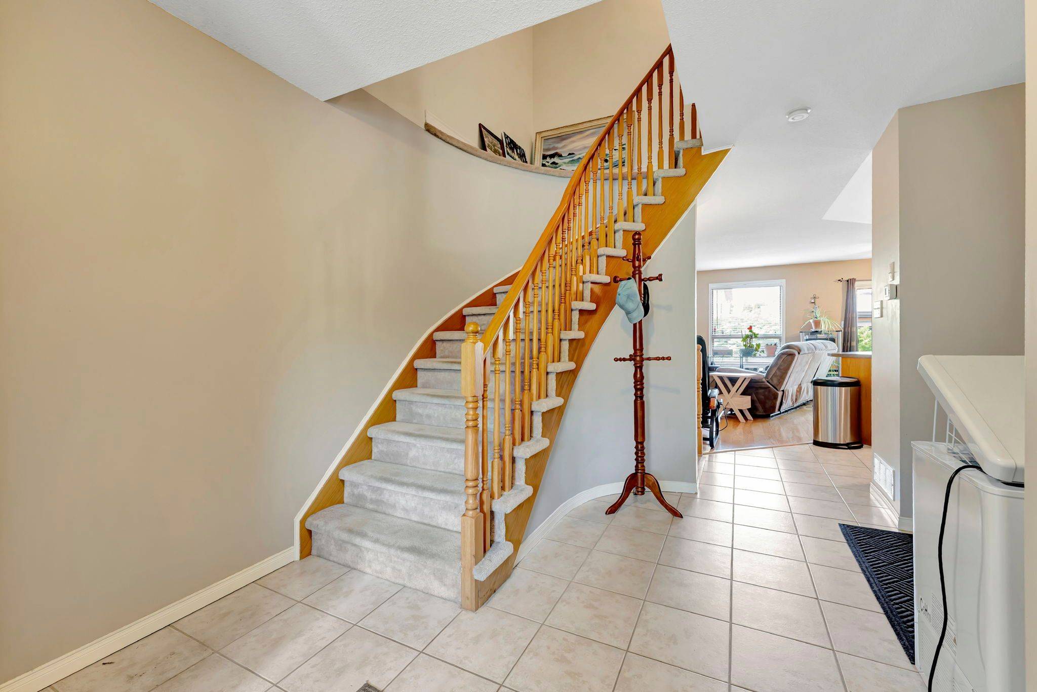 Hamilton, ON L9G 4Z1,88 Foxborough DR