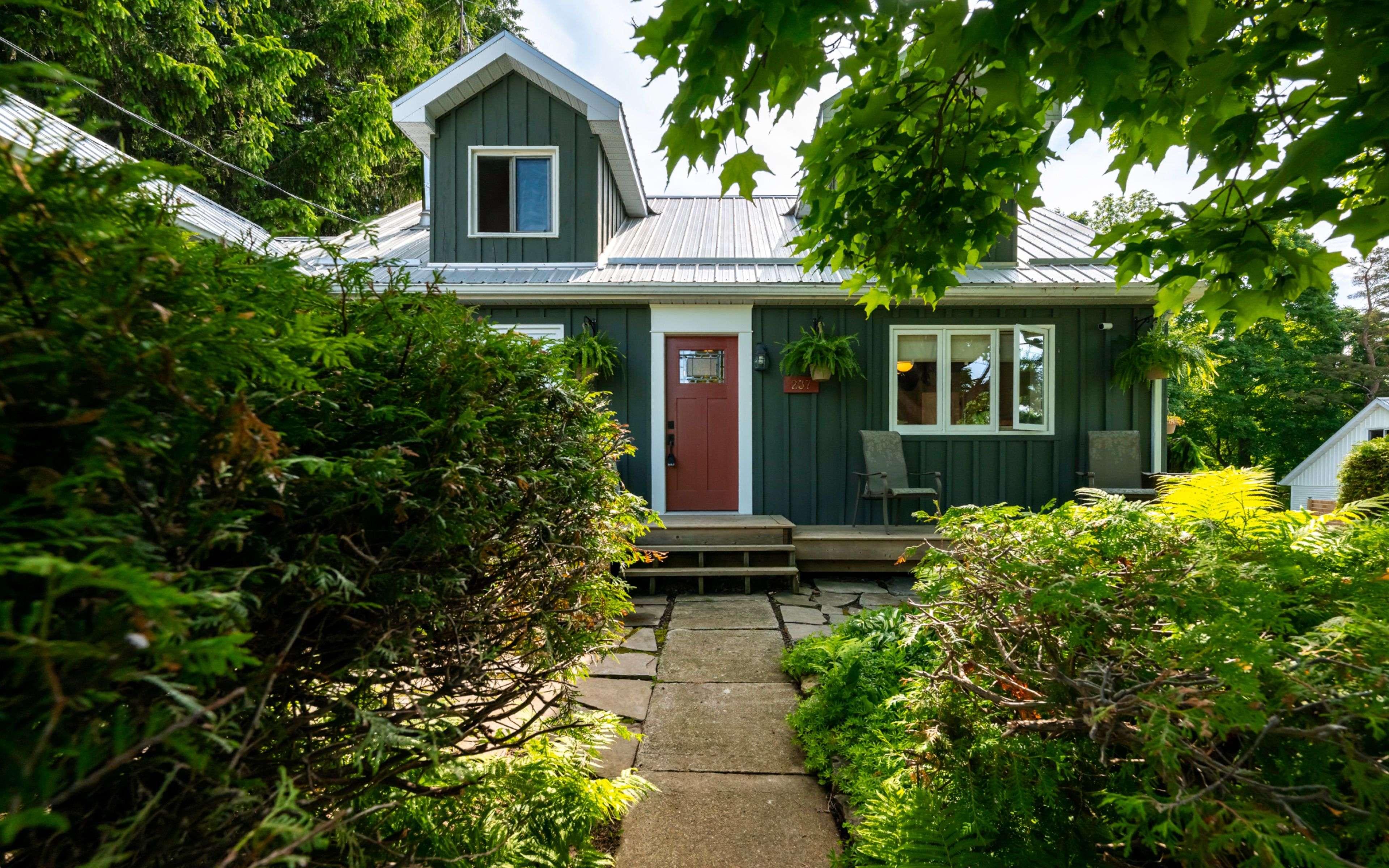 Melancthon, ON L9V 1X7,237 Main ST