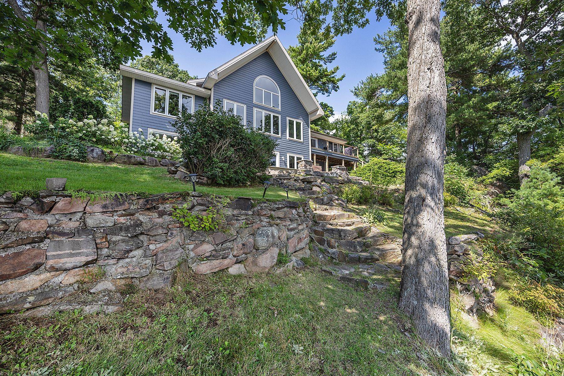 Leeds And The Thousand Islands, ON K0E 1V0,41 RIVERVIEW DR
