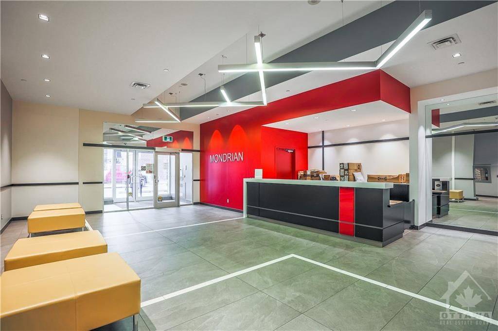 Ottawa Centre, ON K1P 0A4,324 Laurier AVE #1604