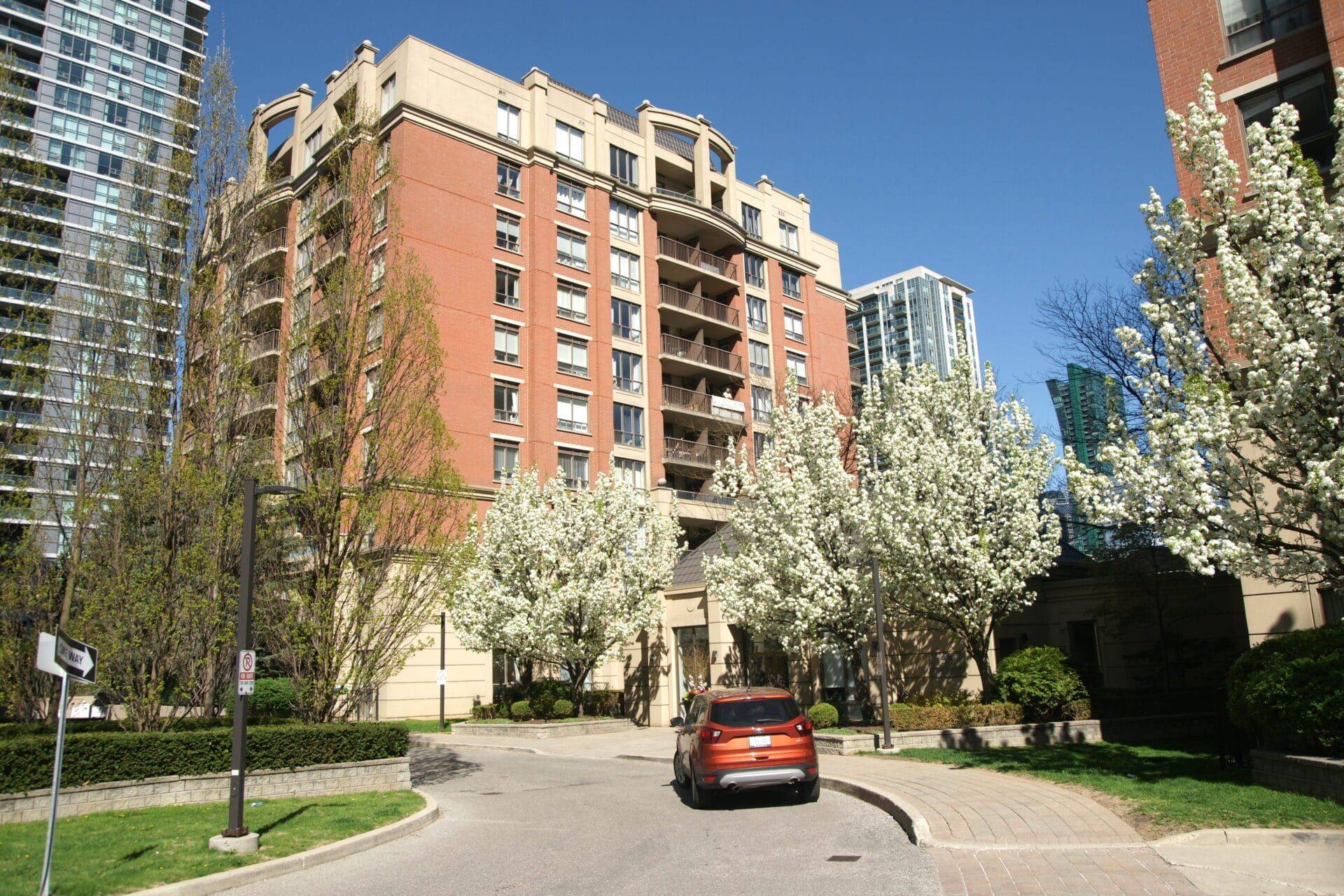 Toronto C14, ON M2N 7G4,51 Harrison Garden BLVD #507