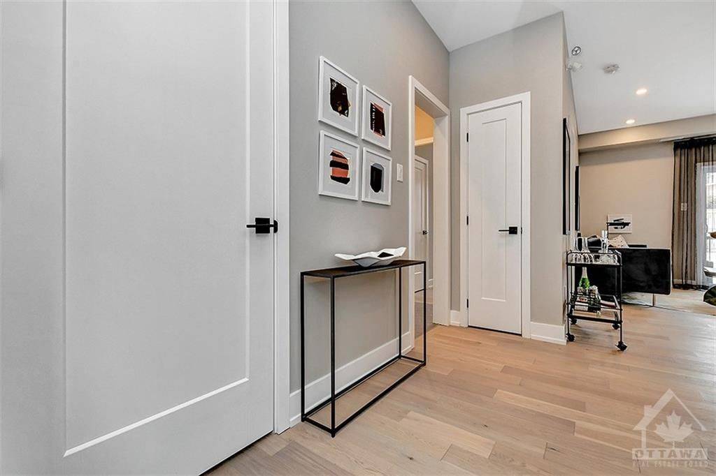 Orleans - Cumberland And Area, ON K4A 0M7,3600 BRIAN COBURN BLVD #2306