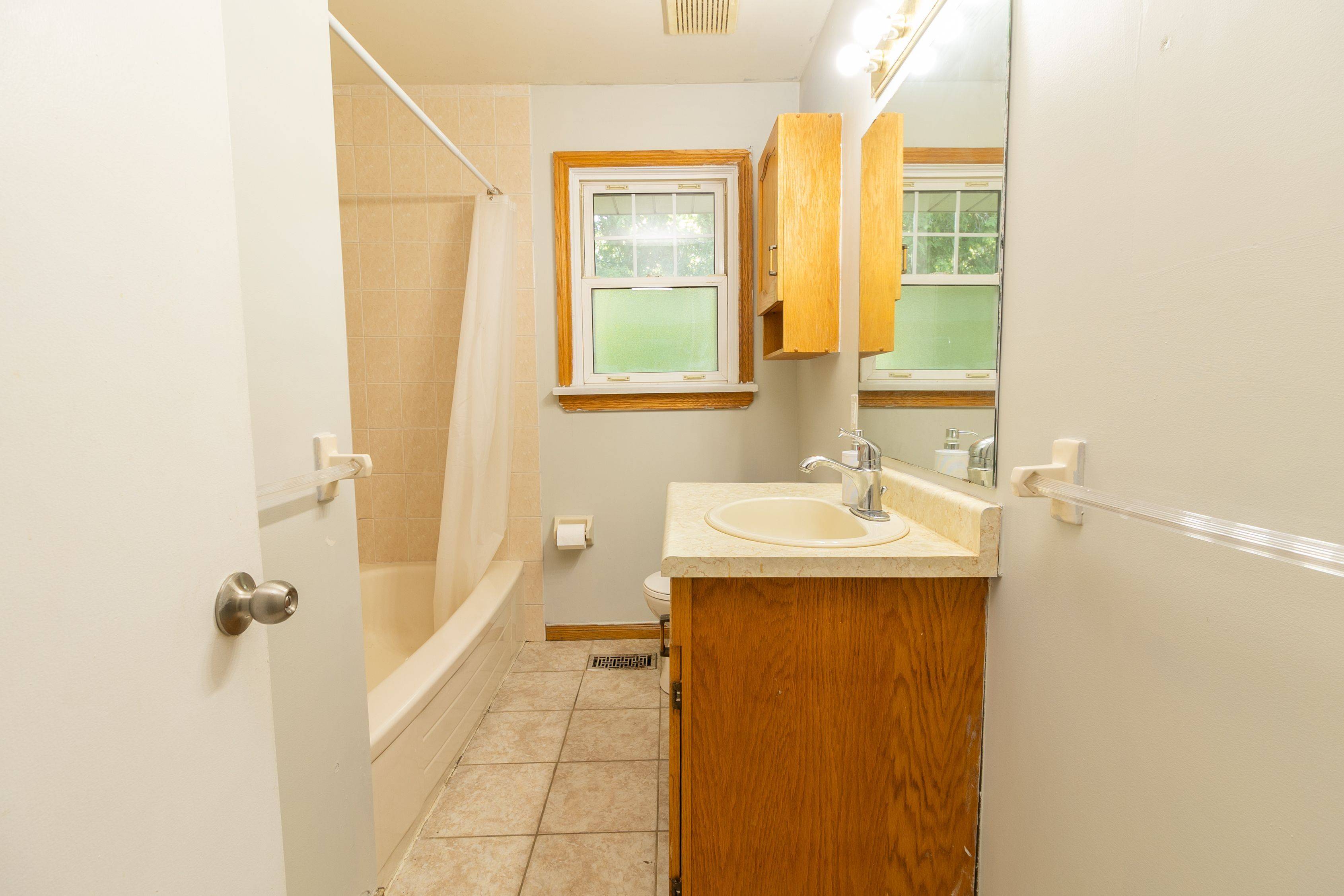London South, ON N6J 3G5,259 Greenwood AVE