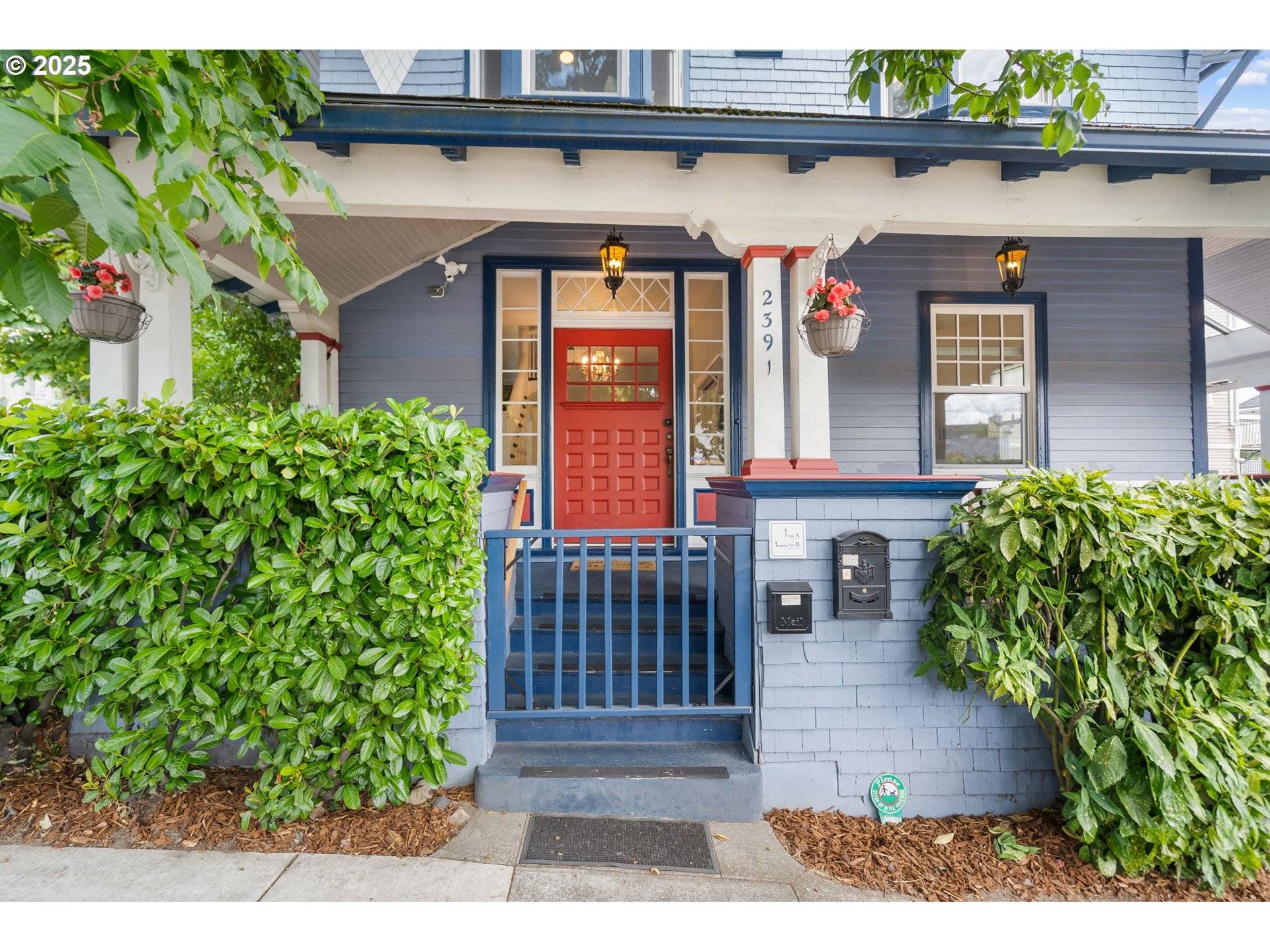 Portland, OR 97210,2391 NW IRVING ST