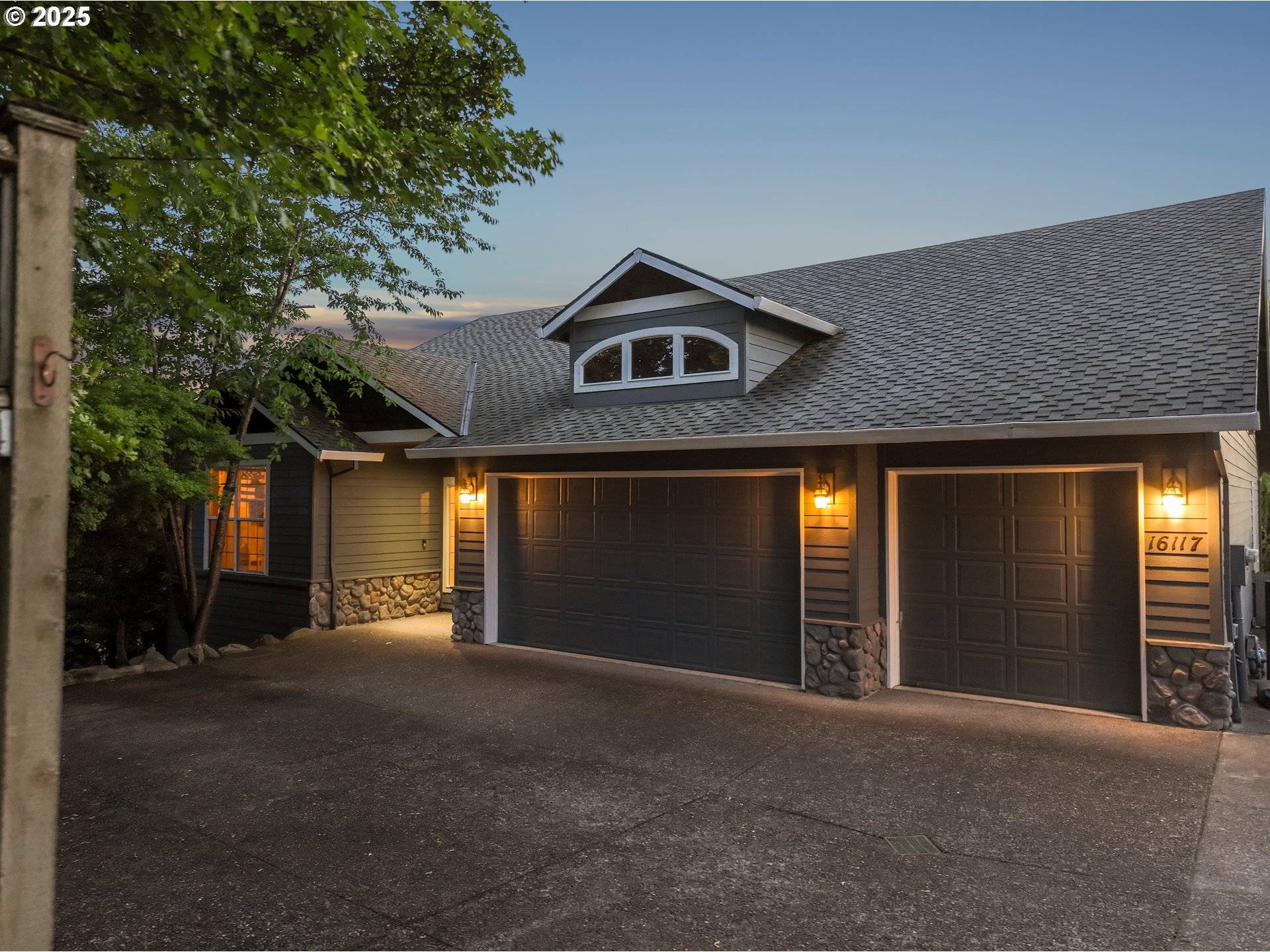 Damascus, OR 97089,16117 SE GOOSEHOLLOW DR