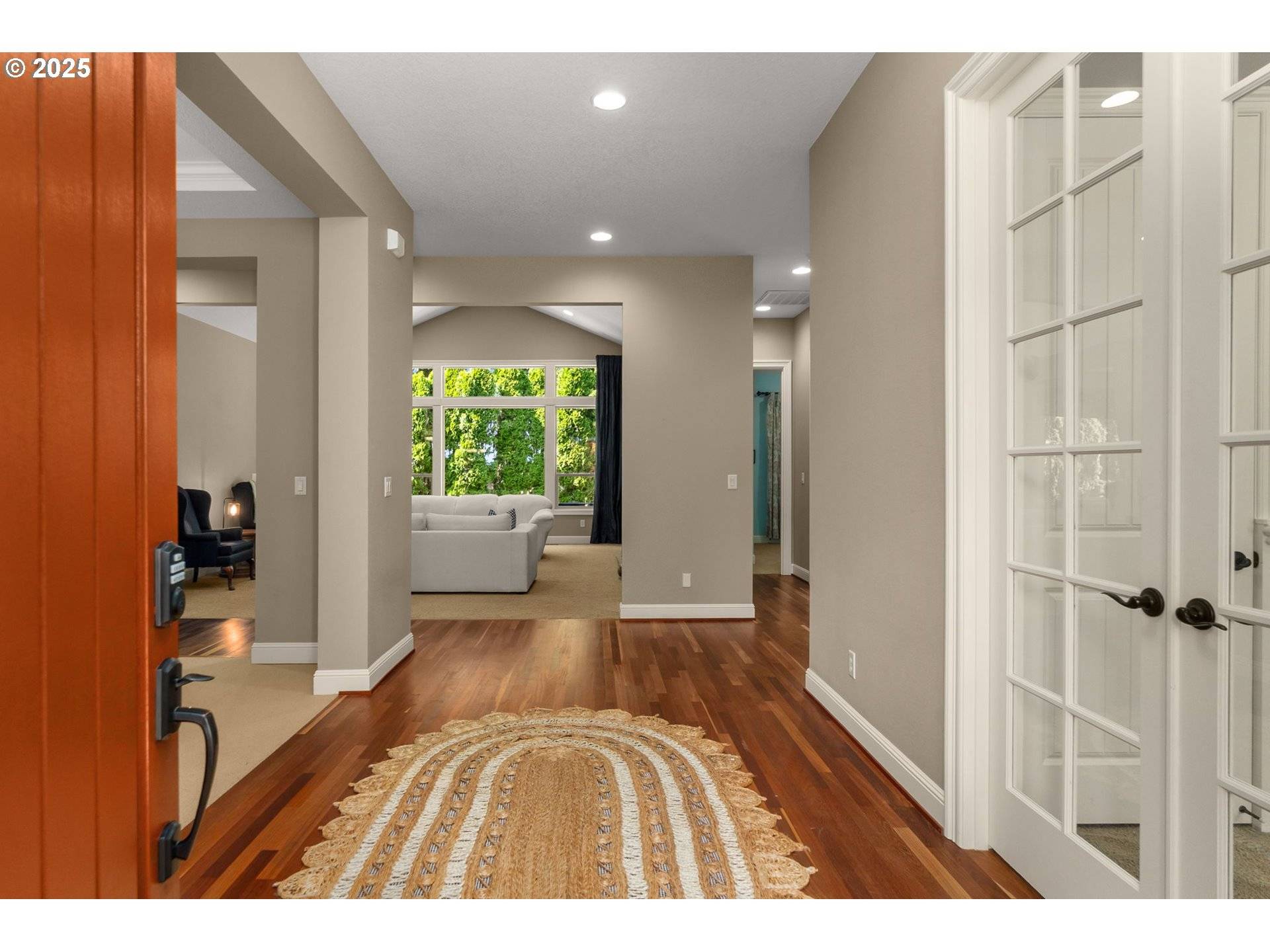 Hillsboro, OR 97124,907 NE ADDISON CT