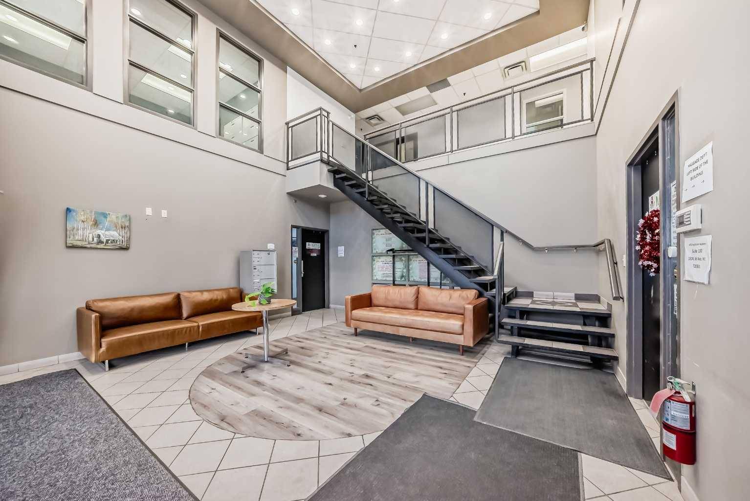 Calgary, AB T2E 8S1,1324 36 AVE NE #202