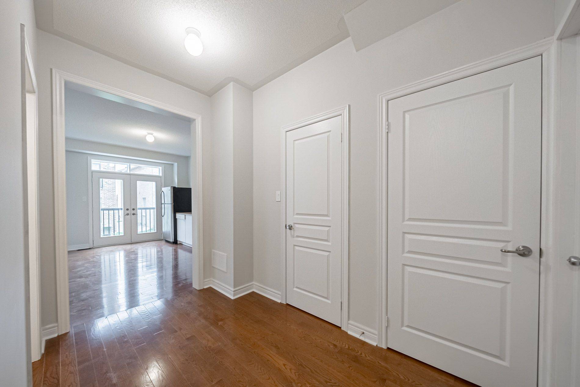 Richmond Hill, ON L4H 0J2,102 Hilts DR #Main