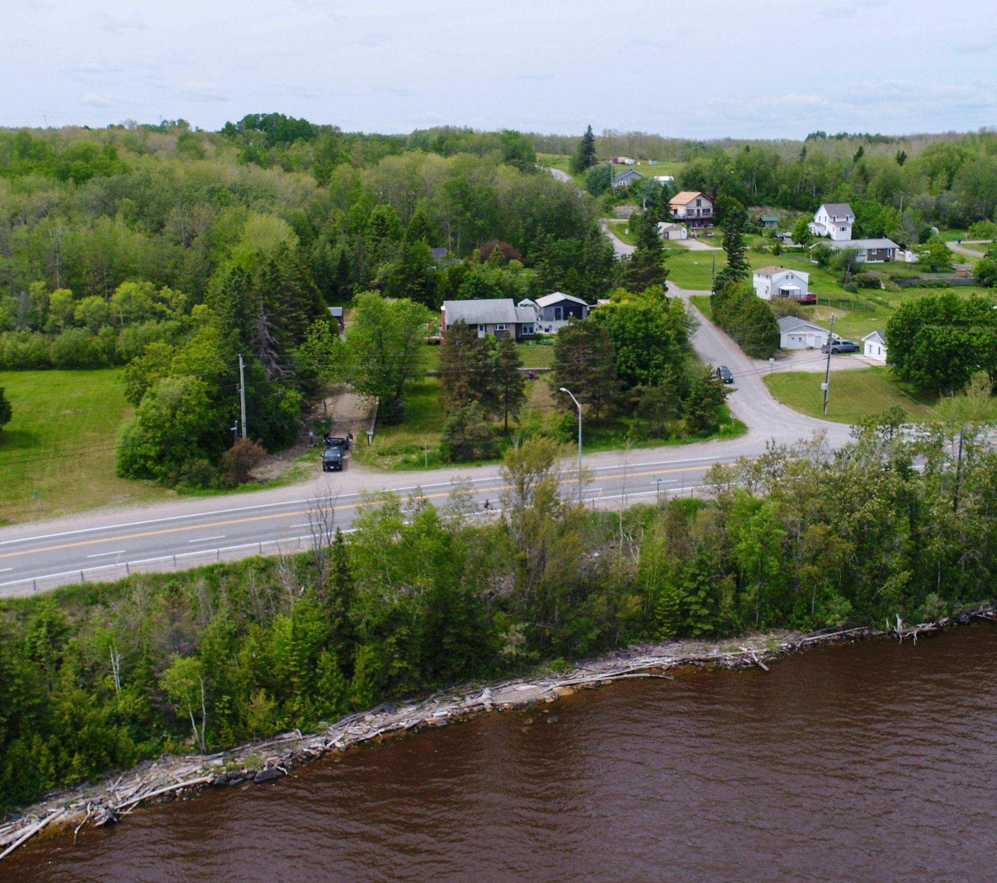 Temiskaming Shores, ON P0J 1K0,4 Dutton ST