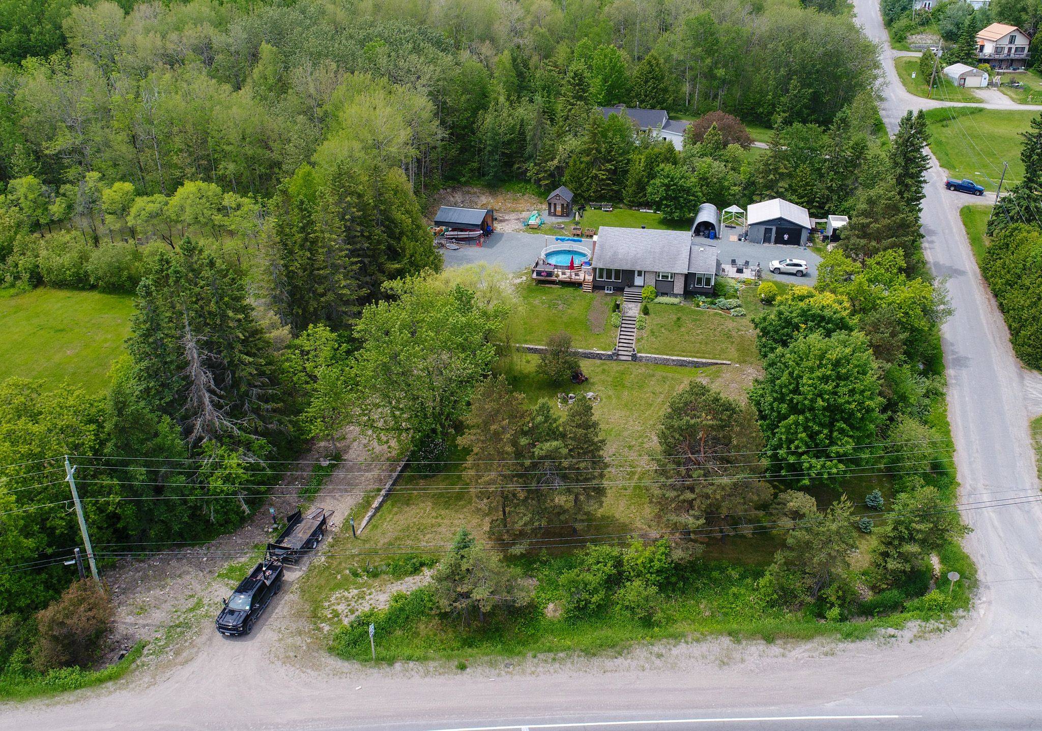 Temiskaming Shores, ON P0J 1K0,4 Dutton ST