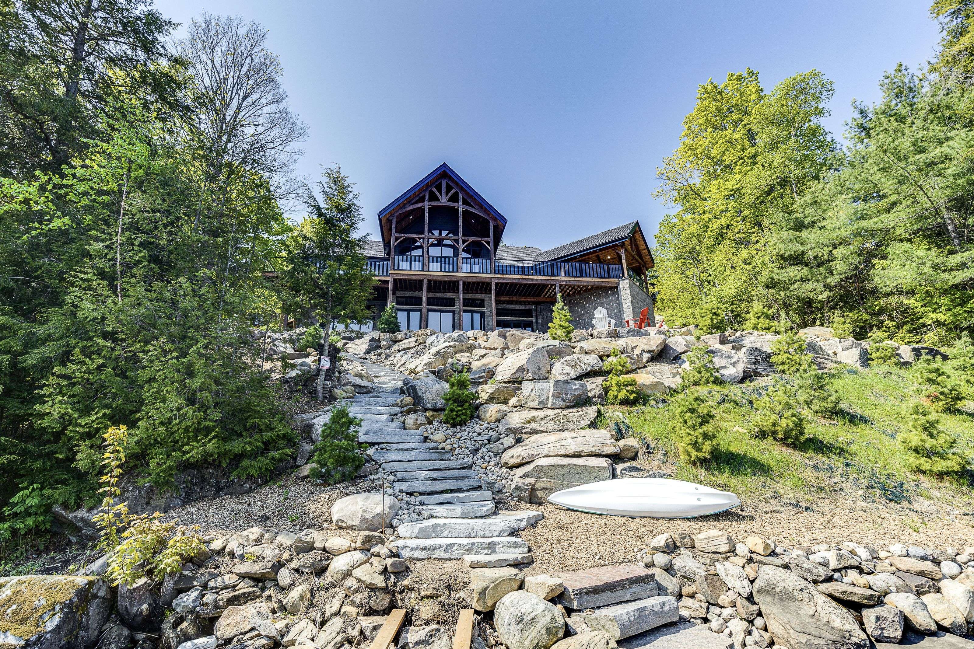 Bracebridge, ON P1L 1X2,1668 Beaumont DR
