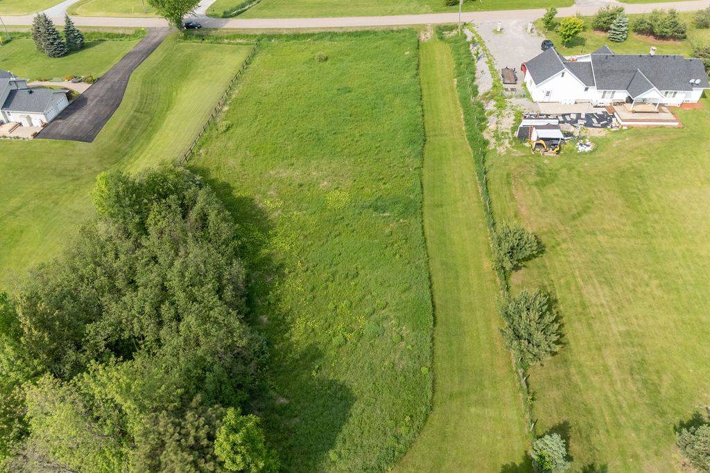 Whitewater Region, ON K0J 1K0,0 SUMMERFIELD DR