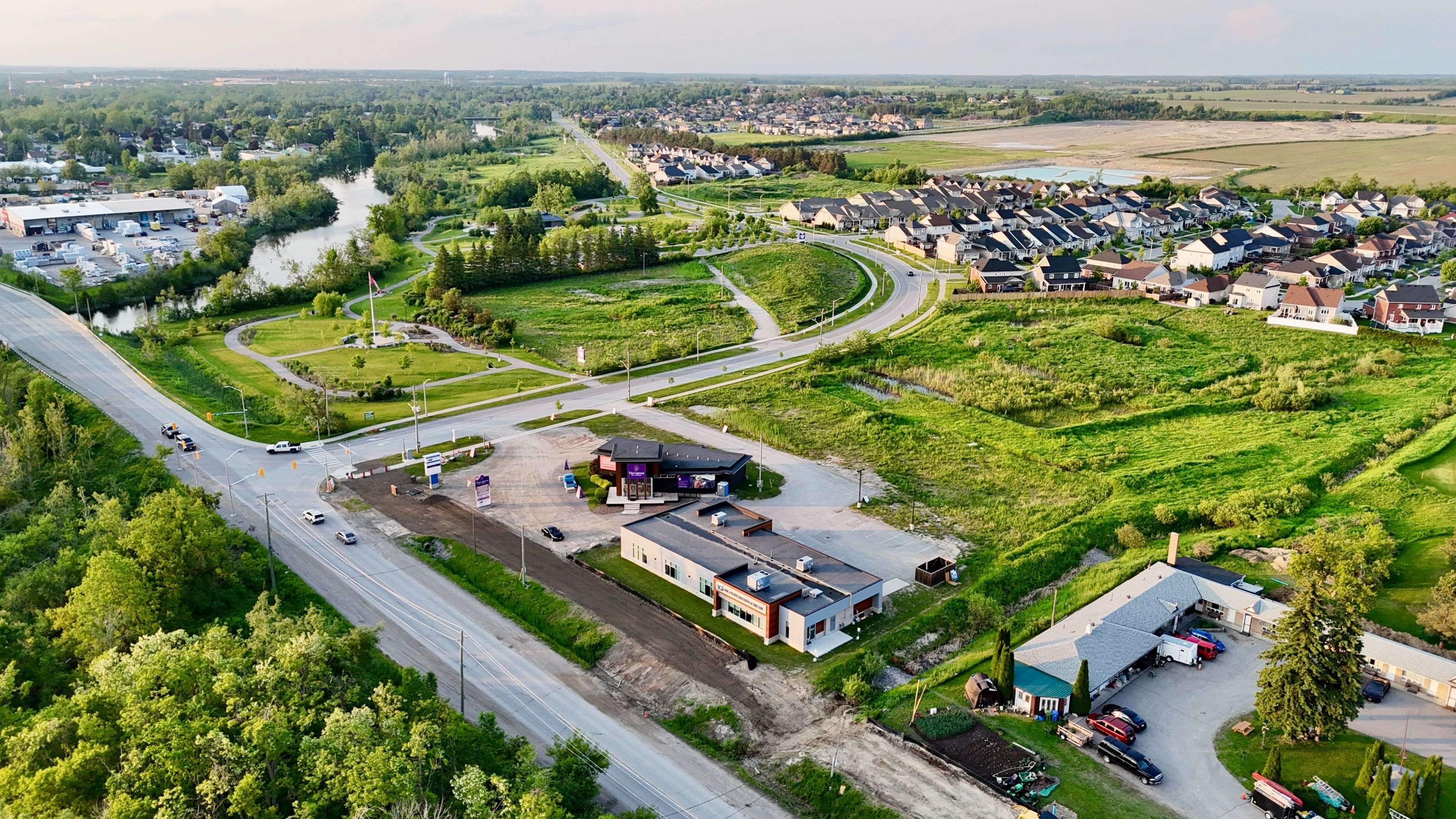 Kawartha Lakes, ON K9V 0N4,344 Logie ST #D