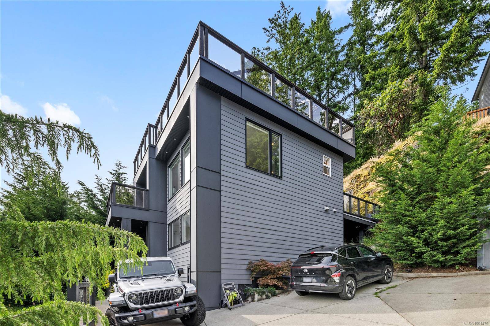 Nanaimo, BC V9T 5M1,241 Woodhaven Dr