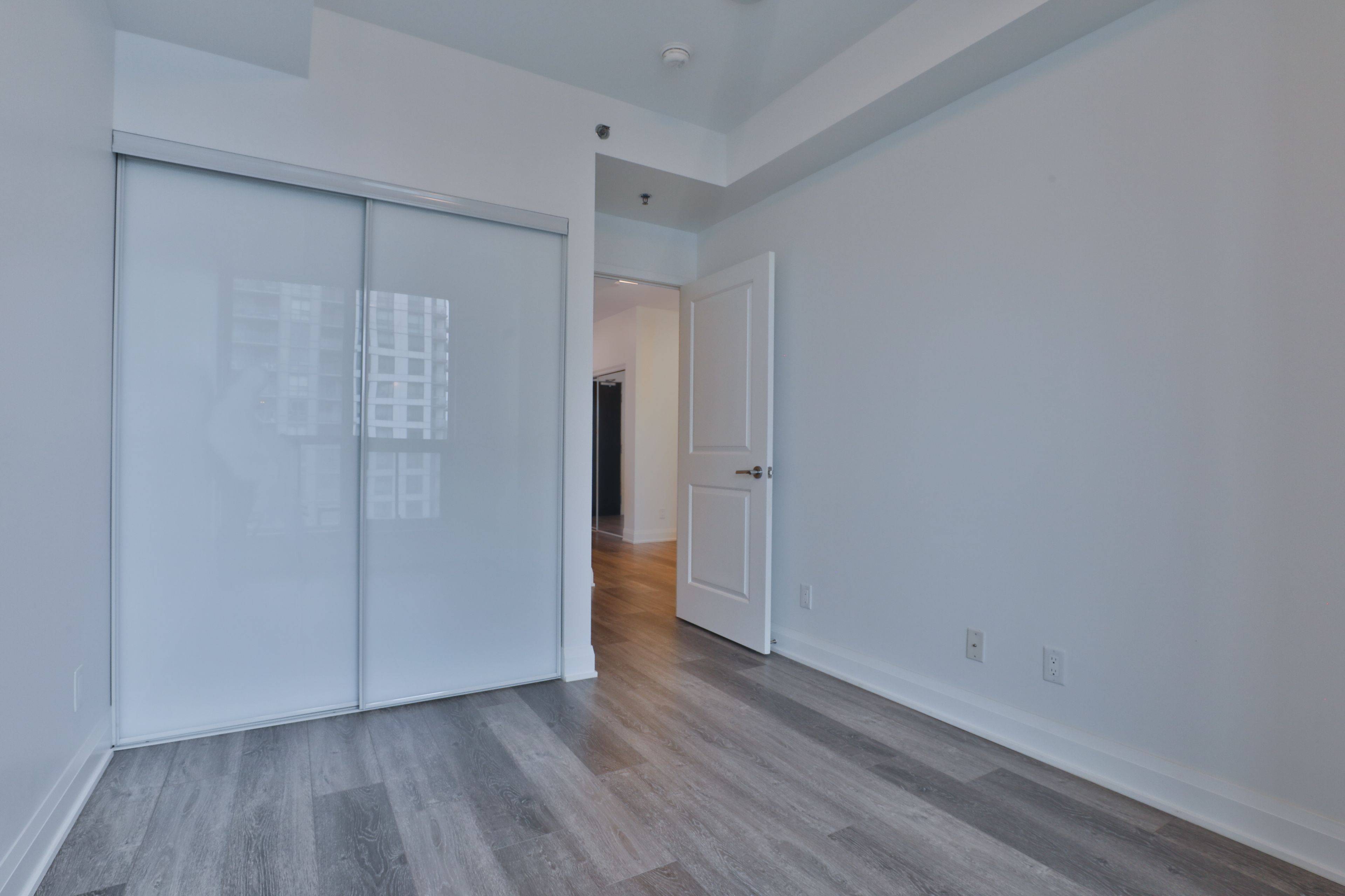 Toronto E05, ON M1T 0A5,195 Bonis AVE #1213