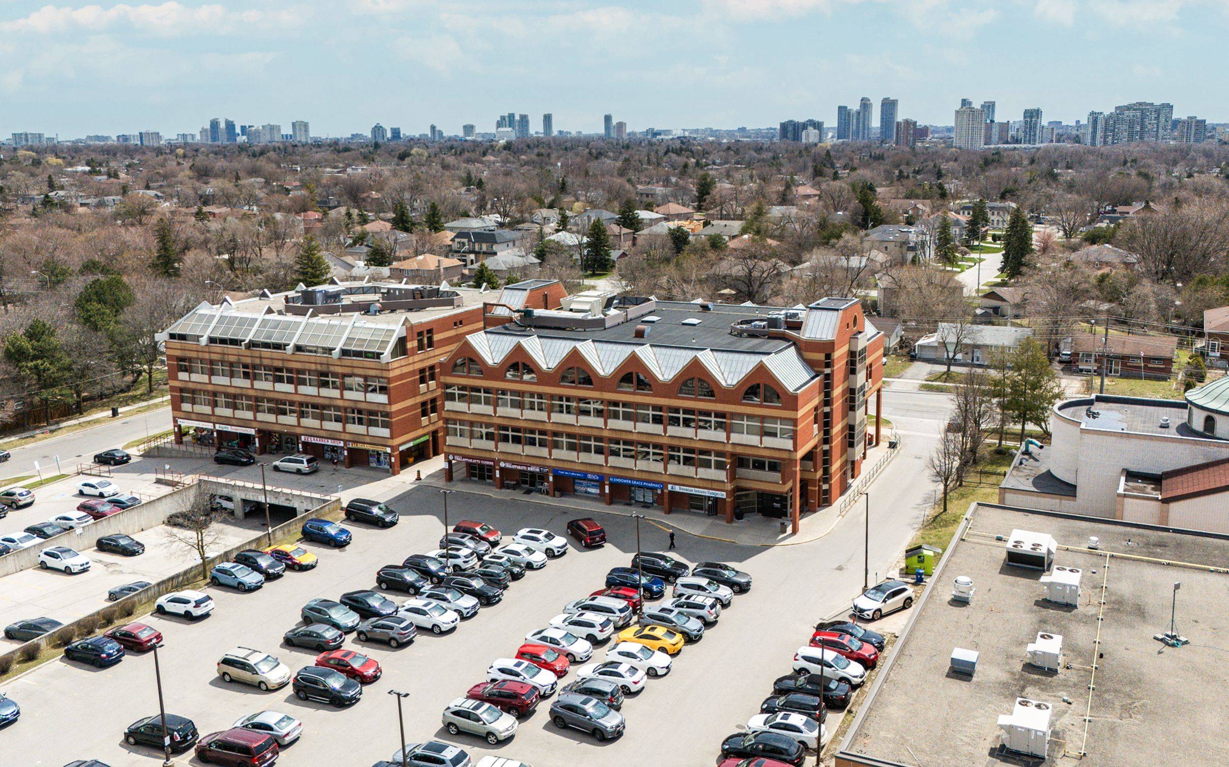 Toronto E05, ON M1T 3T6,3850 Finch AVE E