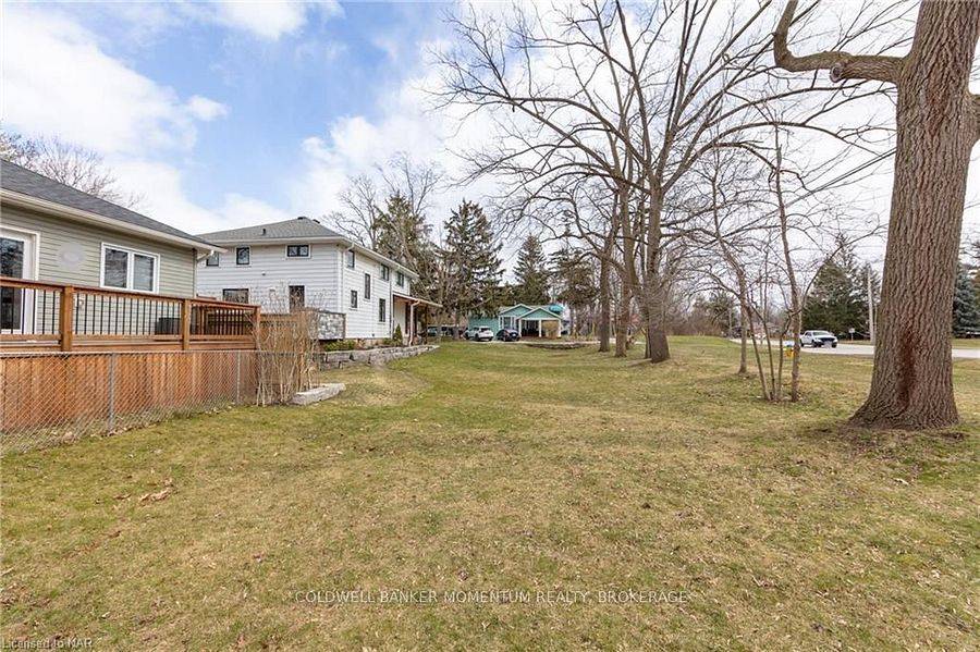 Grimsby, ON L3M 2S6,10A Betts AVE