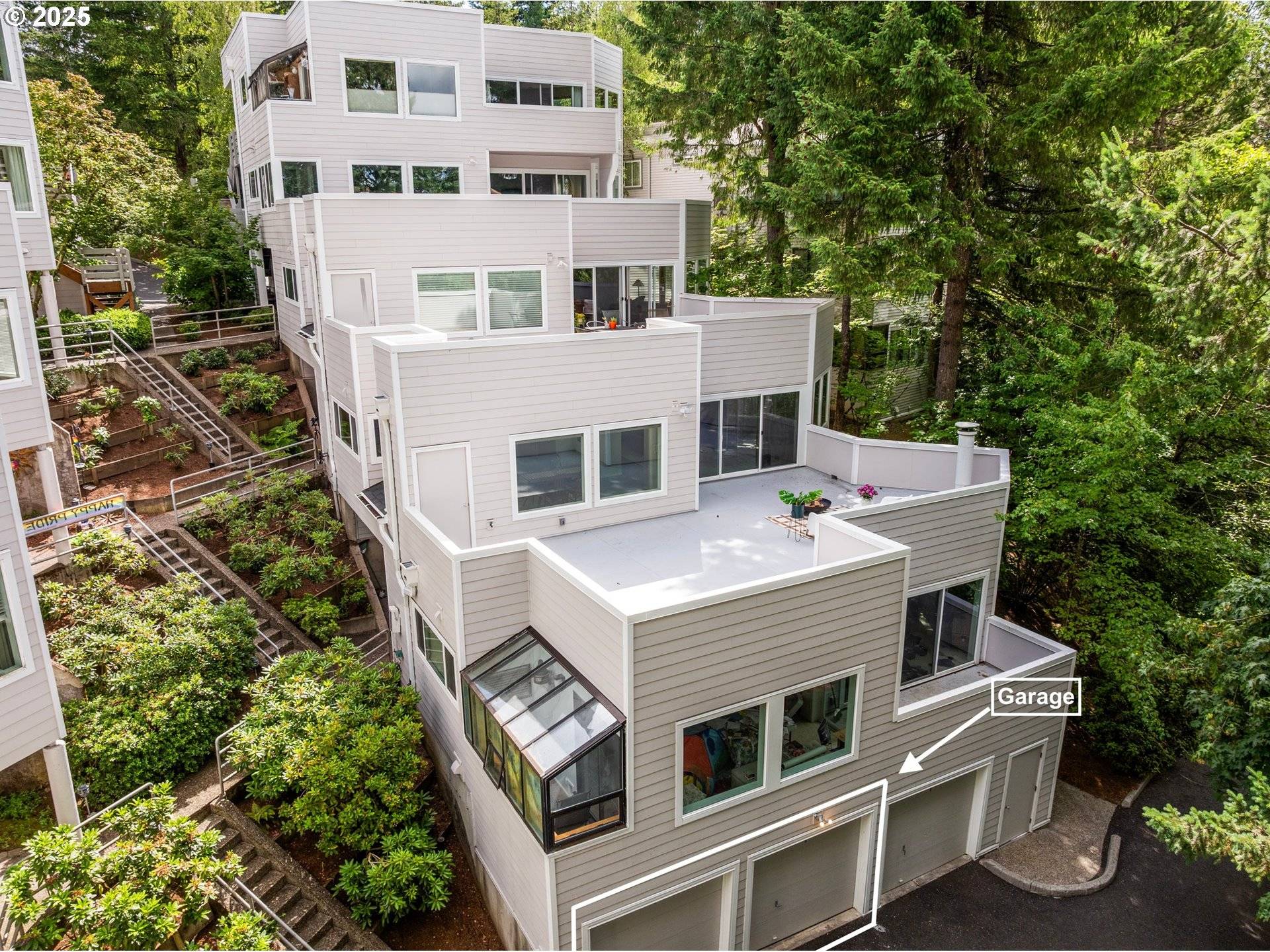 Lake Oswego, OR 97035,48 EAGLE CREST DR #3D
