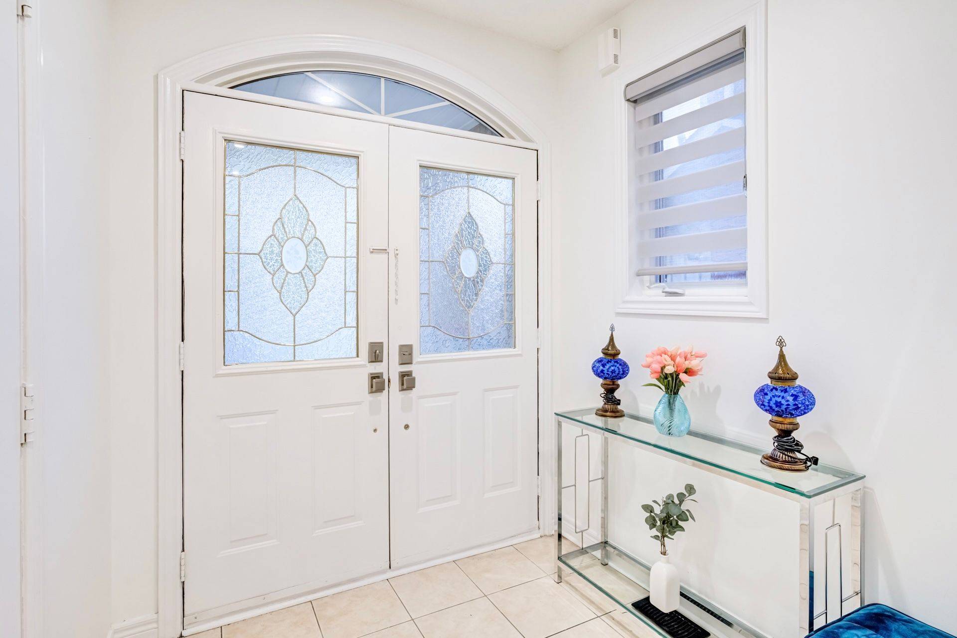 Mississauga, ON L5W 1H2,805 Othello CT #Upper
