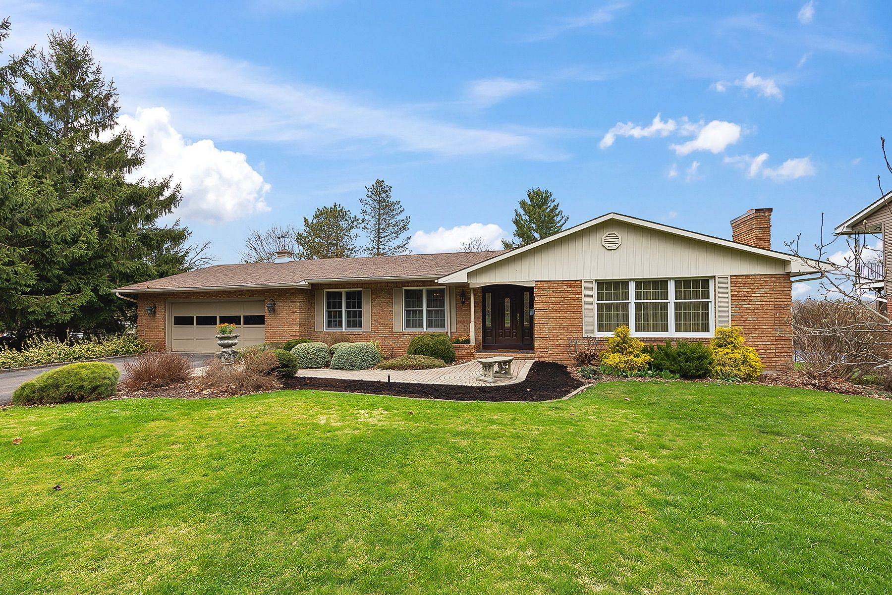 Greater Napanee, ON K7R 3H3,99 River RD