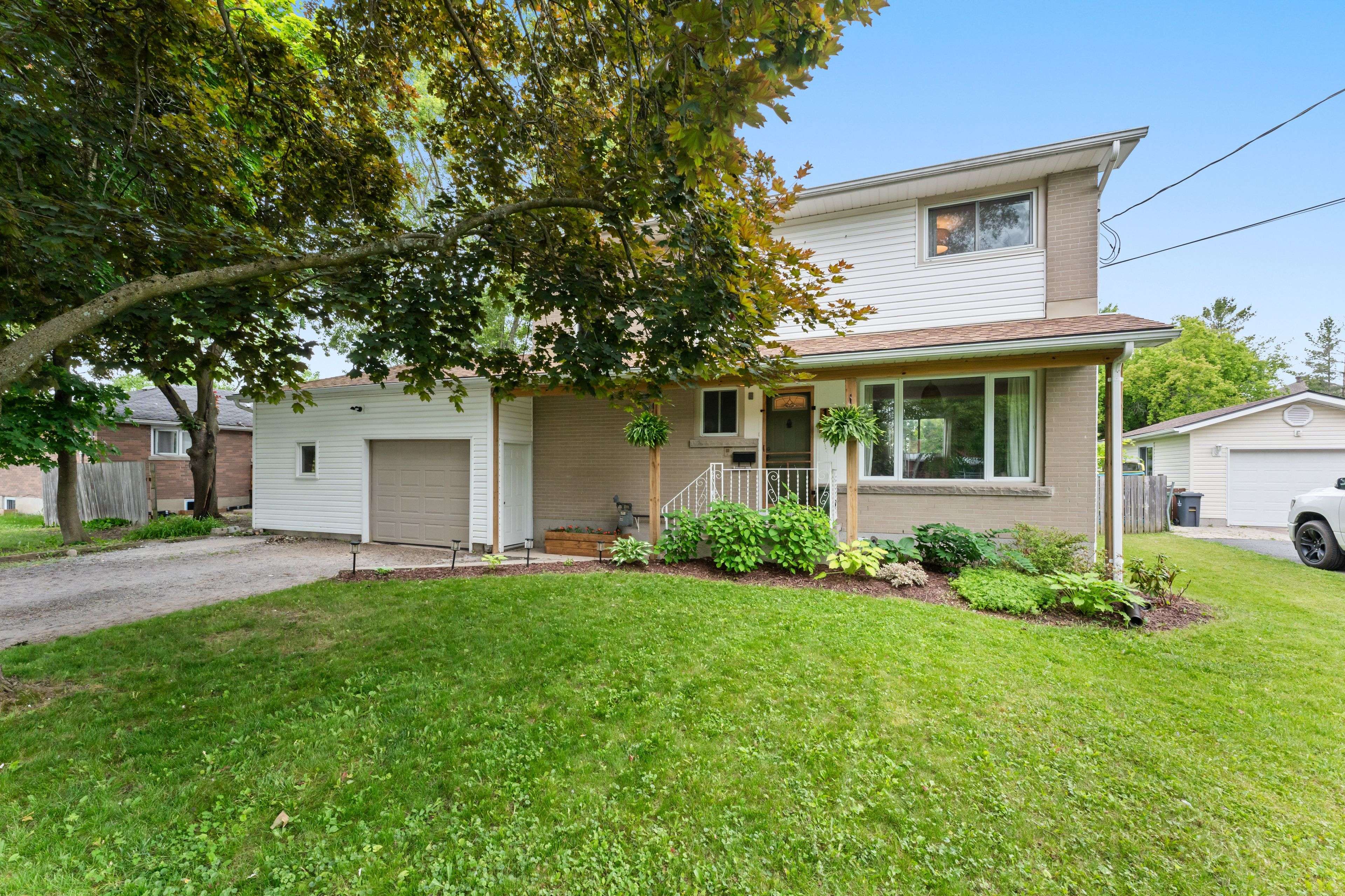 Kingston, ON K7P 2V5,1267 Leyton AVE
