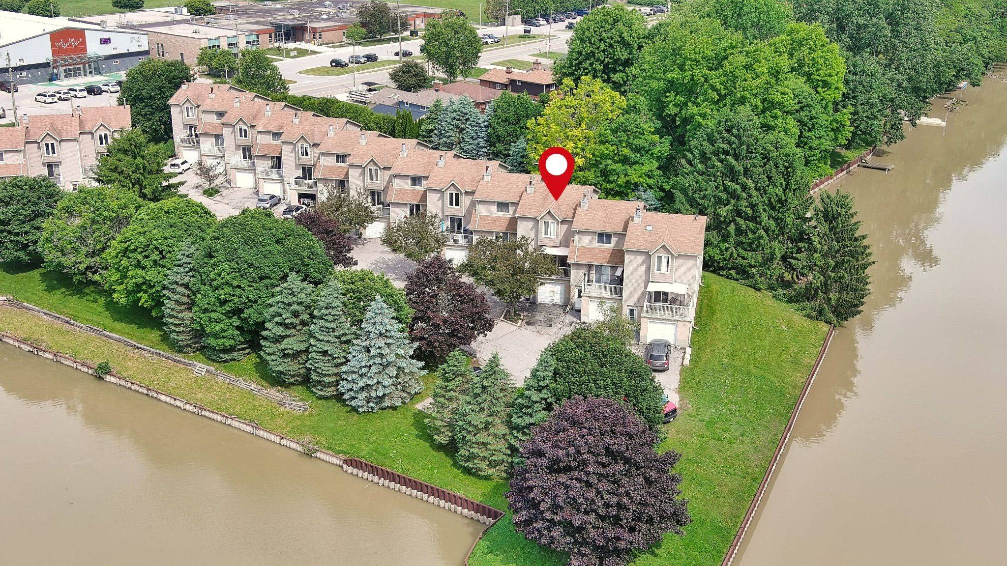 Central Elgin, ON N5L 1B7,301 CARLOW RD #3