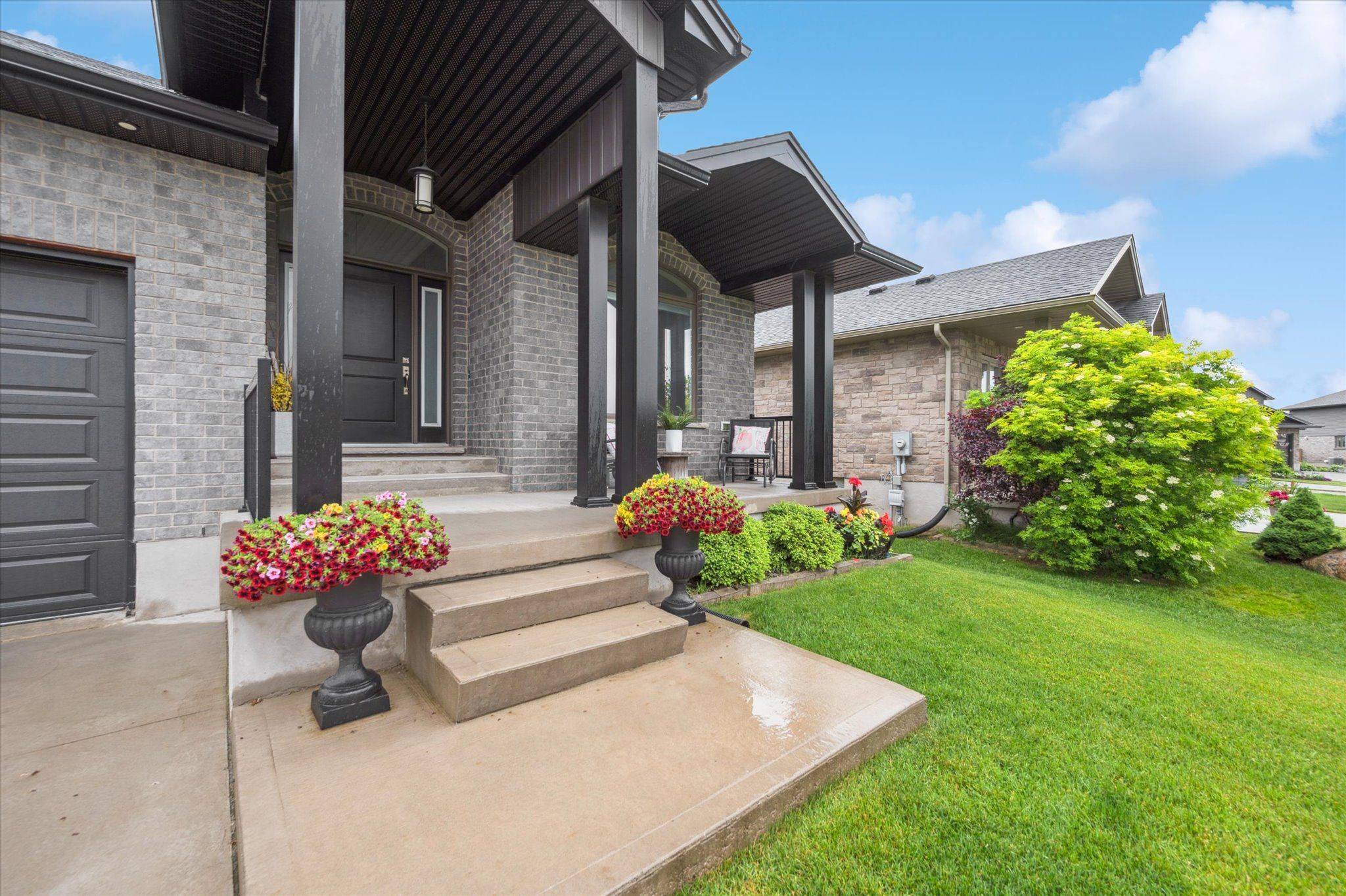 Centre Wellington, ON N1M 0E9,14 Howard CRES