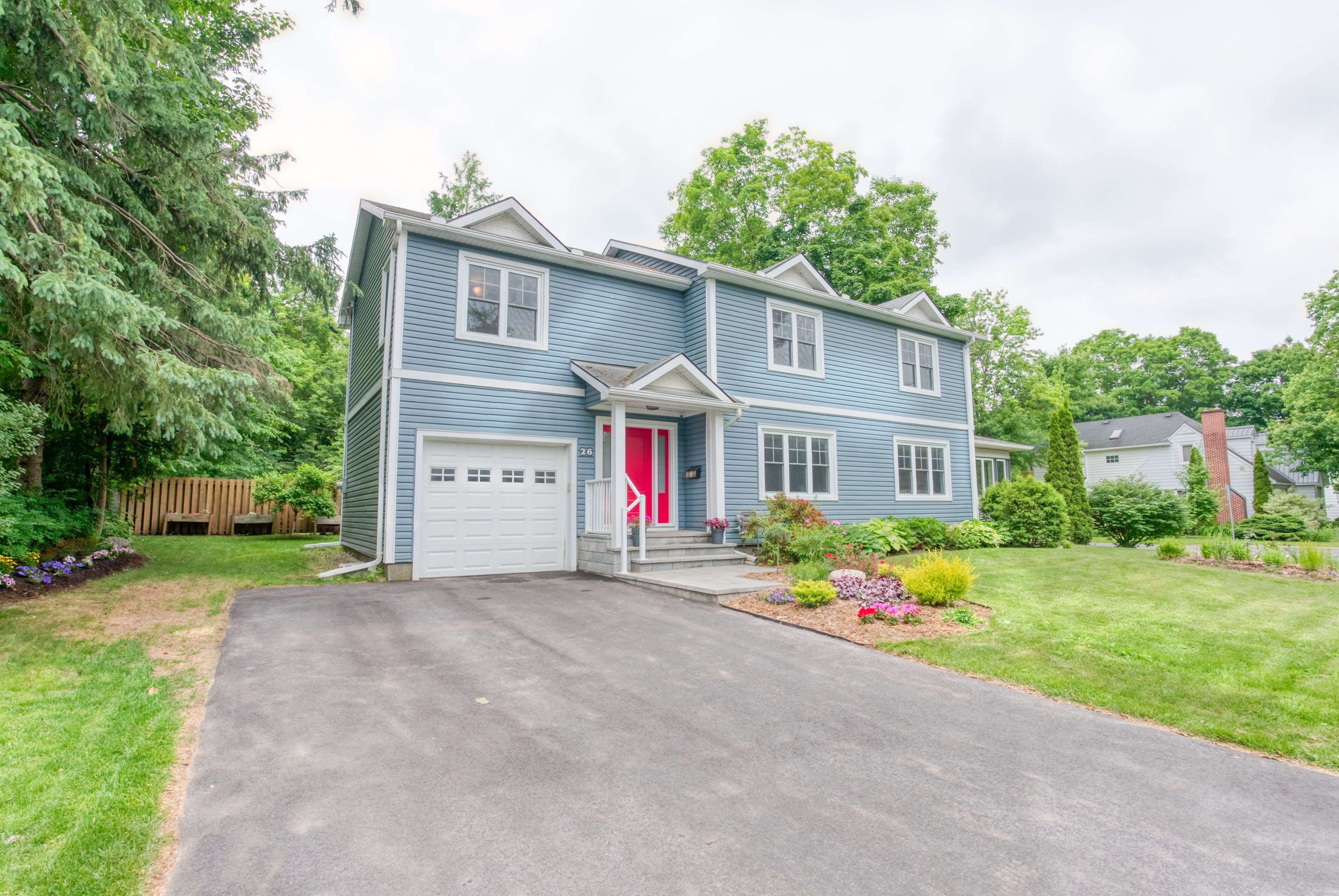 Manor Park - Cardinal Glen And Area, ON K1K 0A8,26 Sandridge RD