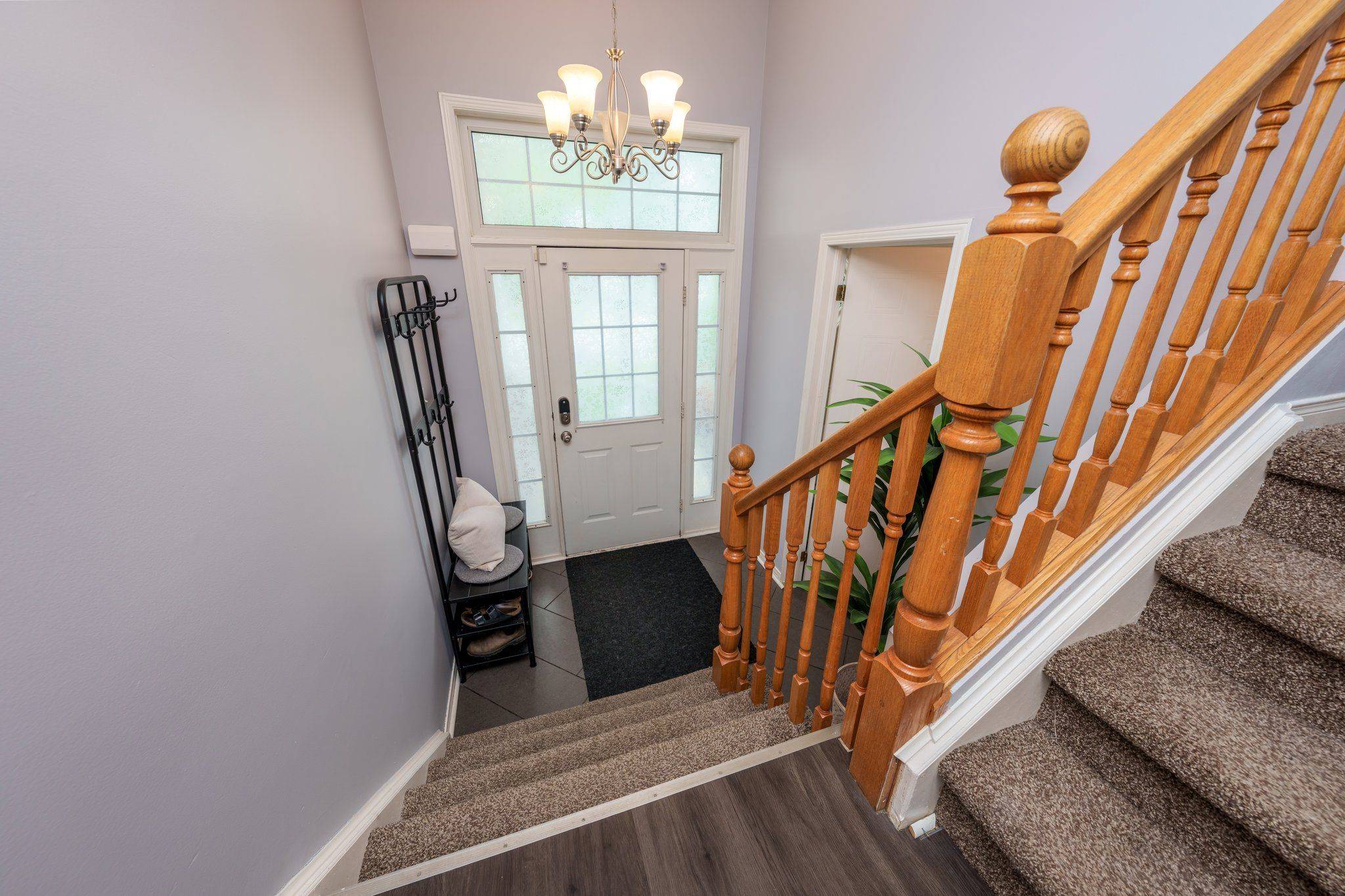 Cambridge, ON N3H 5P7,47 Newport DR