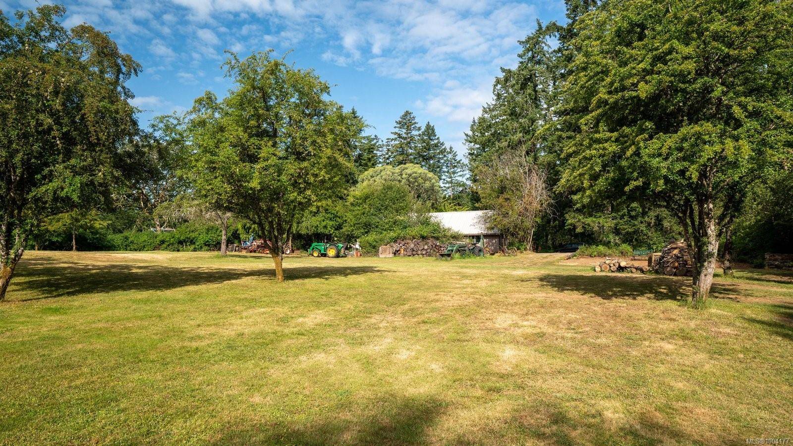 Saanich, BC V9E 2J7,485 Beaver Lake Rd