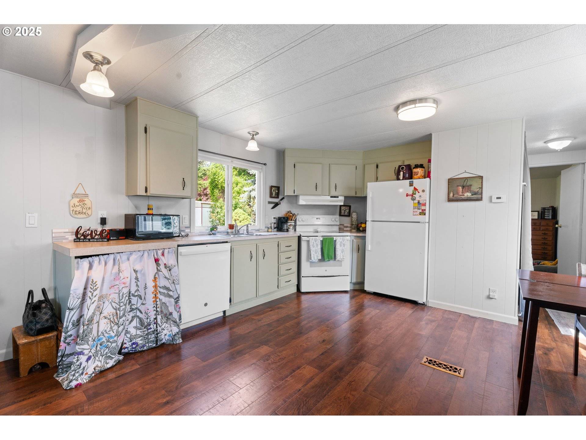 Cornelius, OR 97113,507 N 19TH AVE #15