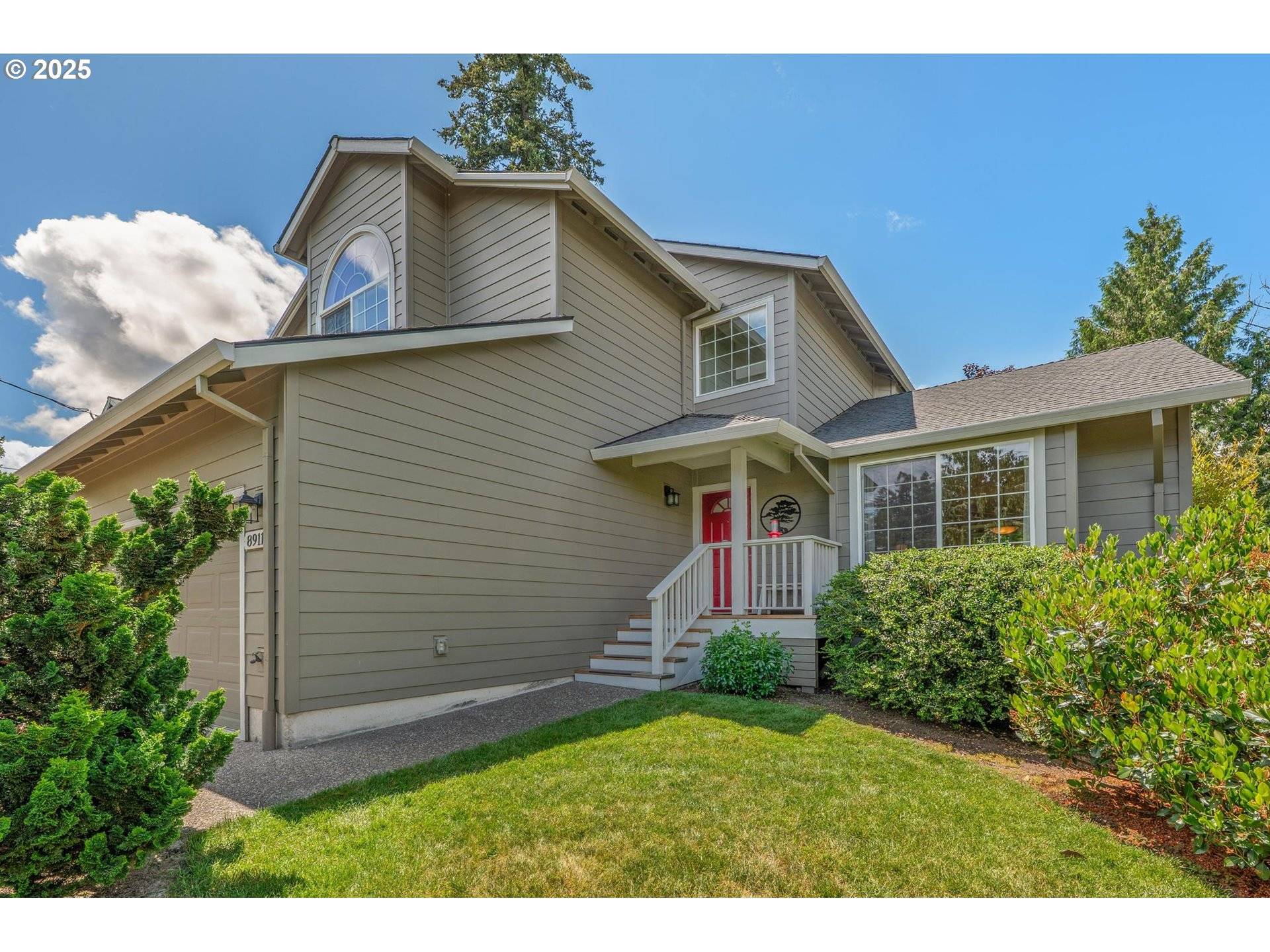 Portland, OR 97219,8911 SW 49TH AVE