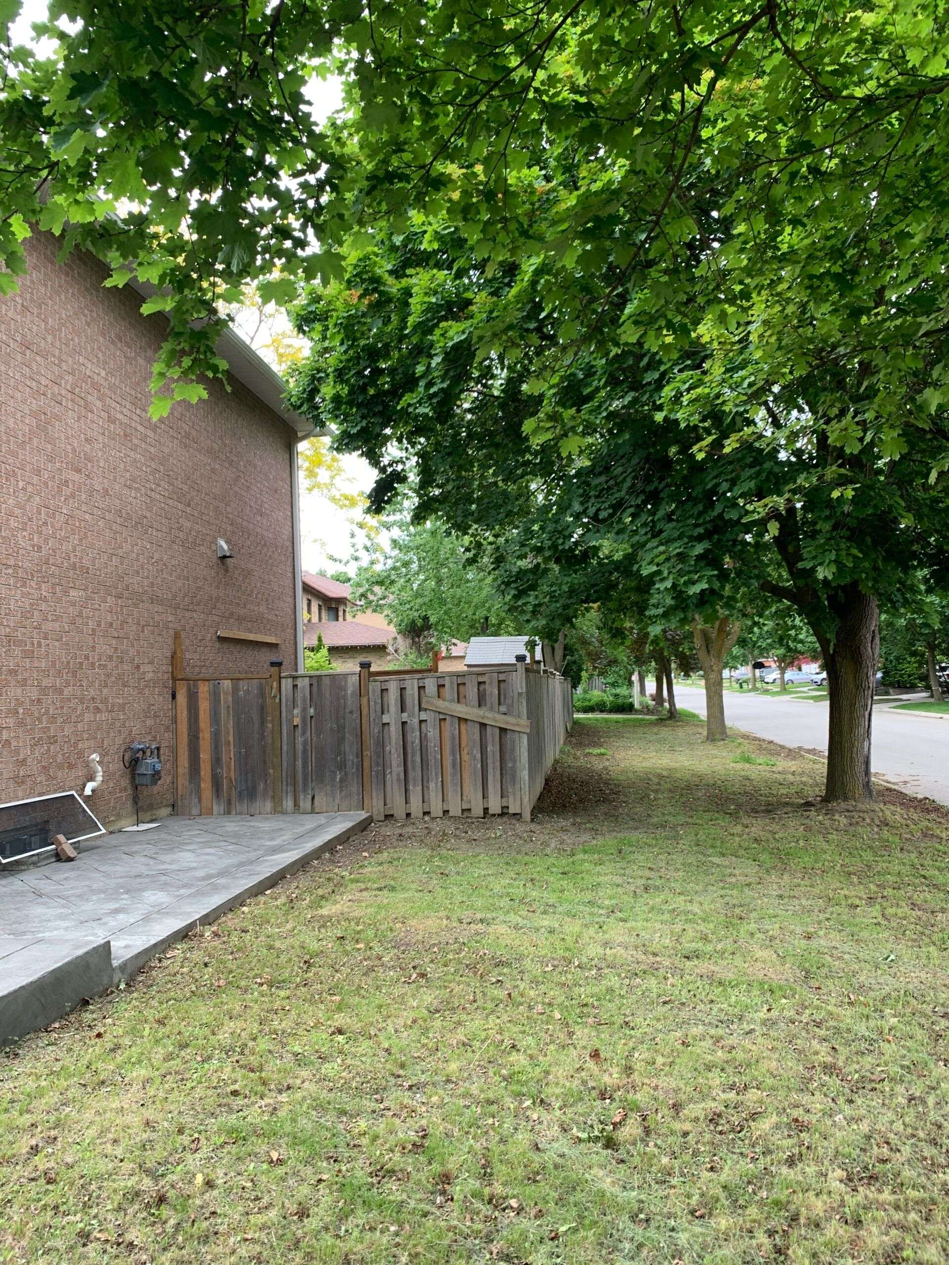 Richmond Hill, ON L4C 8N3,46 Somerset CRES #Basement