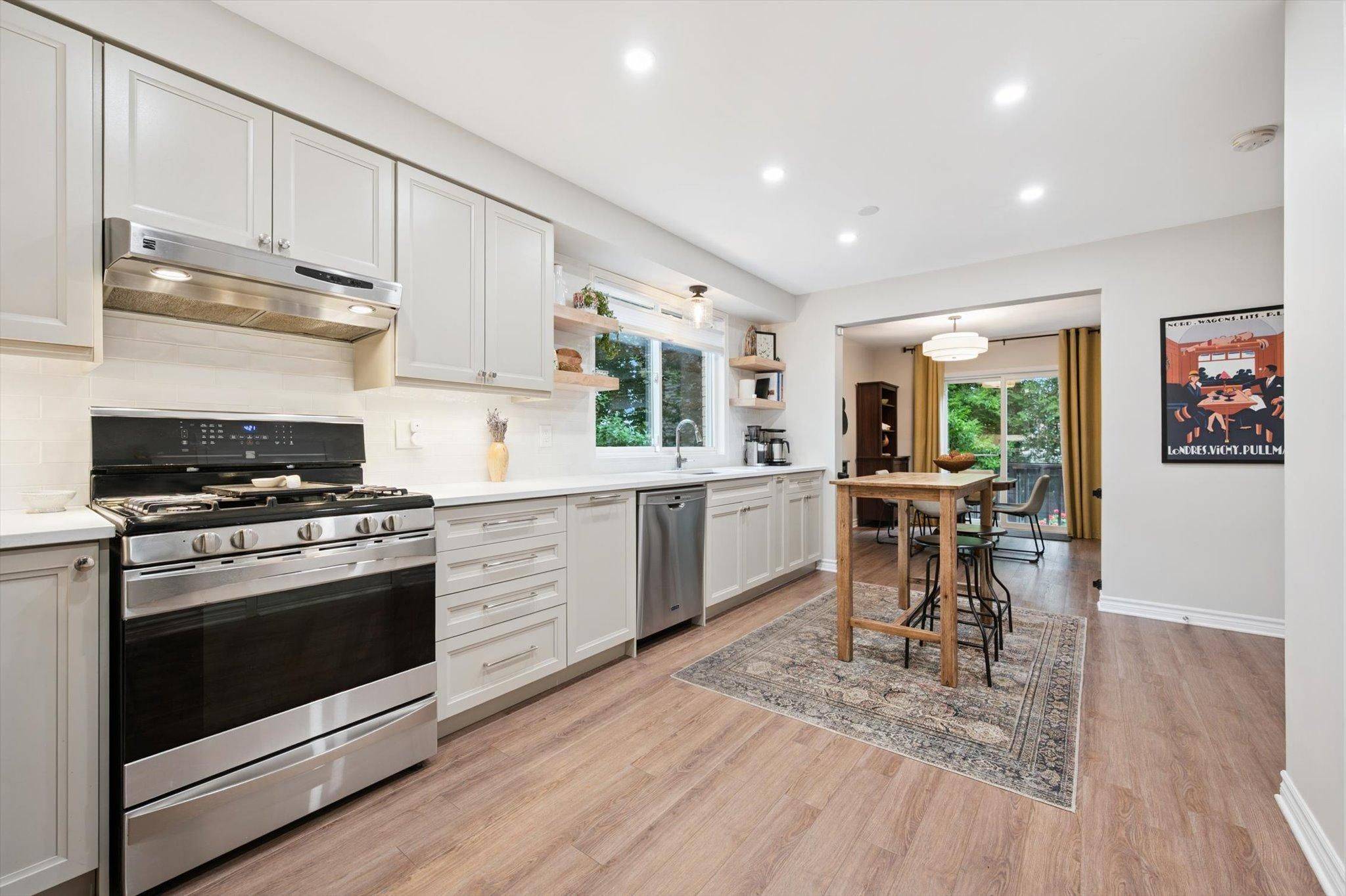 Guelph, ON N1H 2B2,33 LONDON RD E