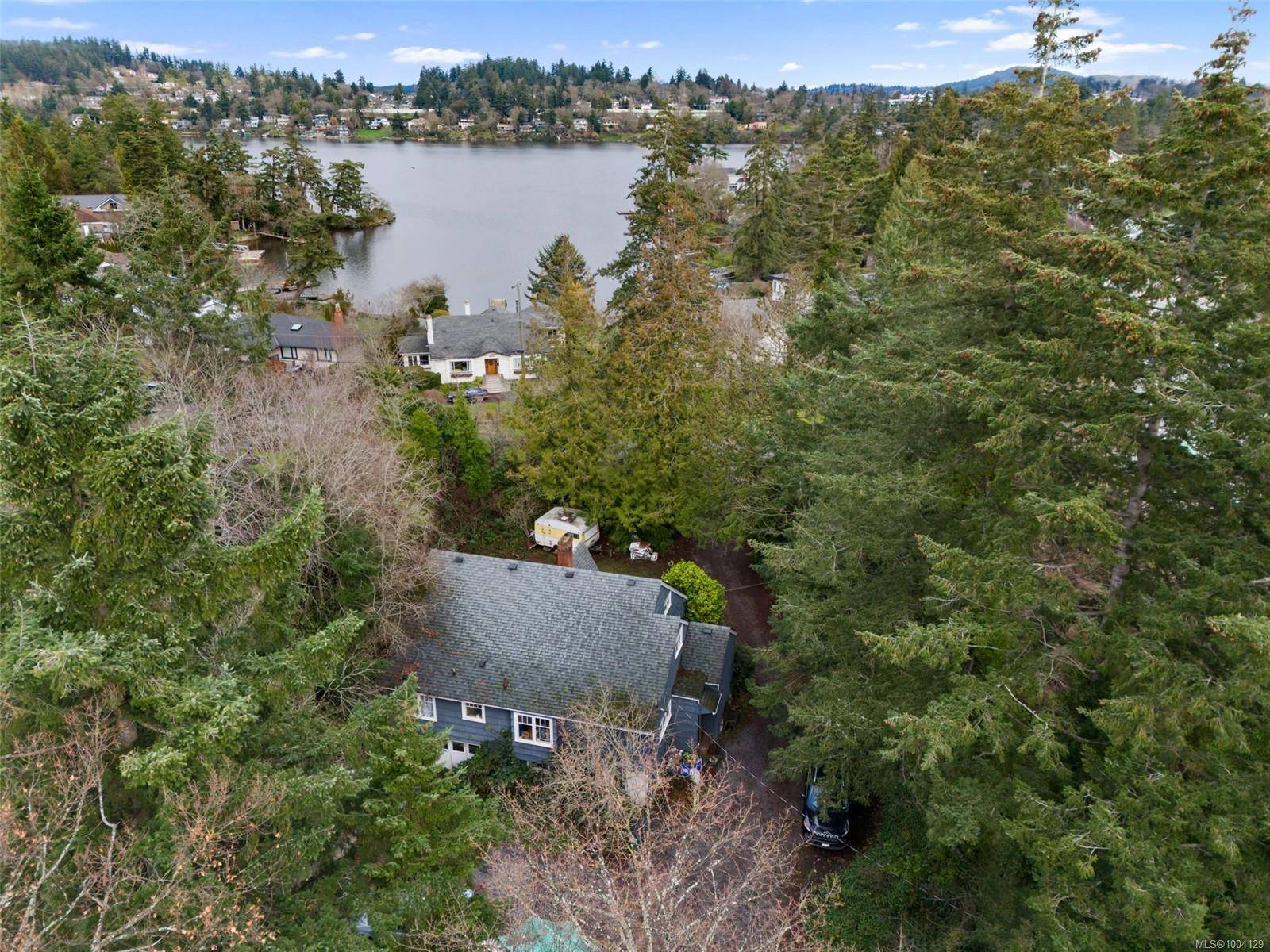 Saanich, BC V9A 2S6,2895 Murray Dr