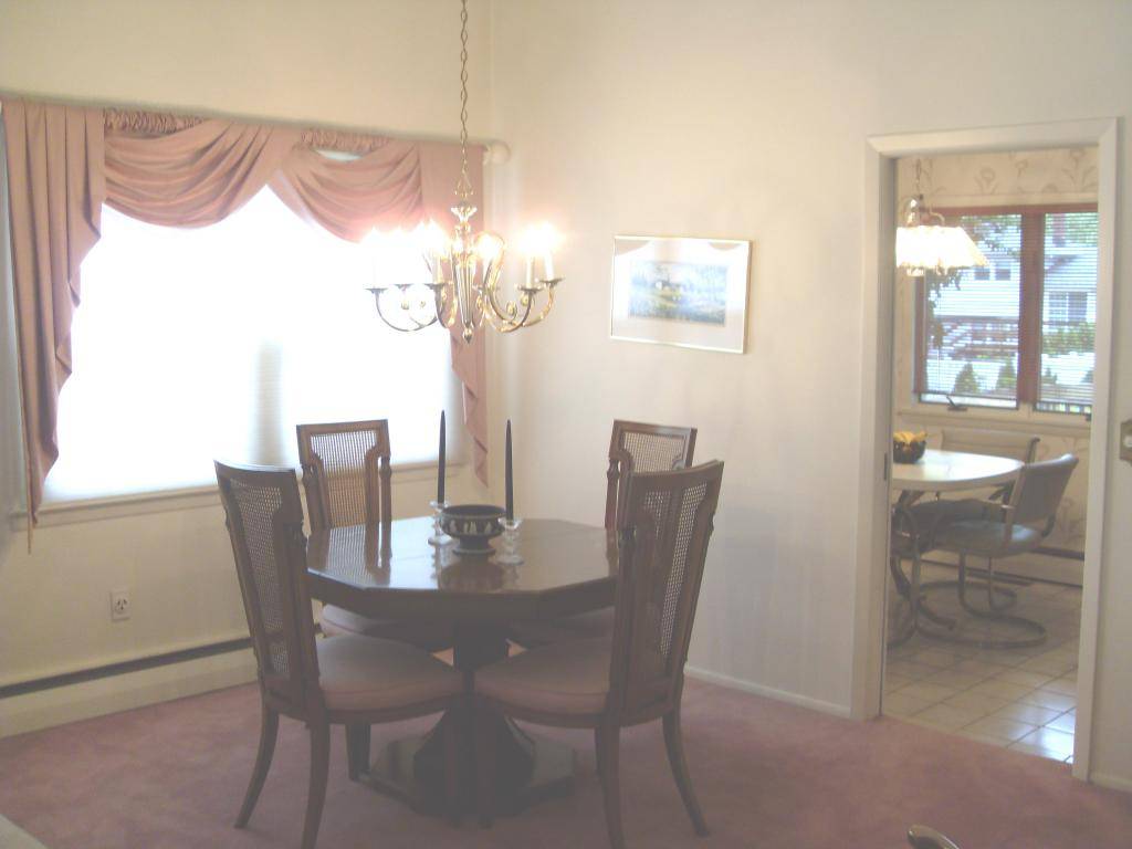 City Of Orange Twp., NJ 07051,00 LIQUOR LICENSE