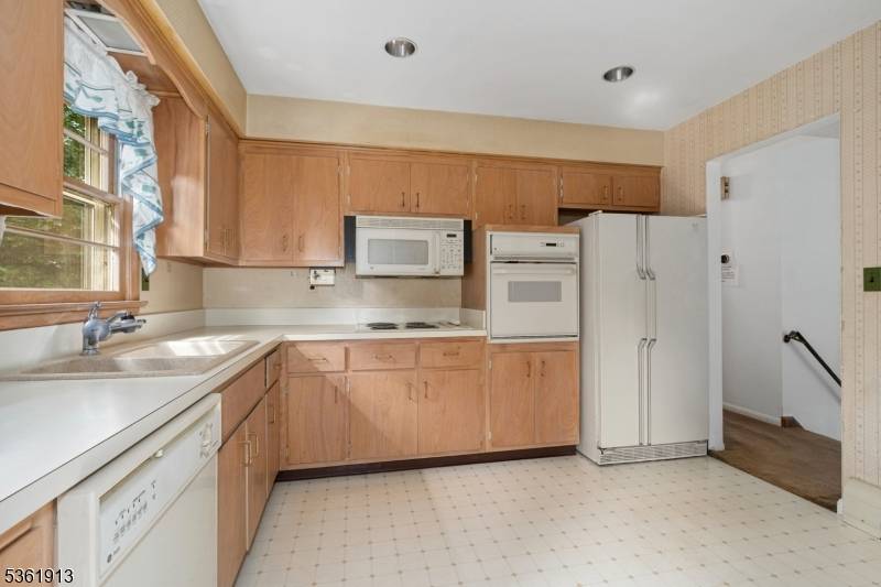 Sparta Twp., NJ 07871,140 Springbrook Trl