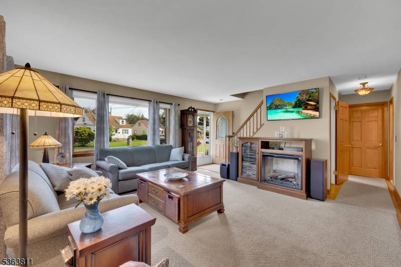 North Plainfield Boro, NJ 07060,214 Glenside Pl