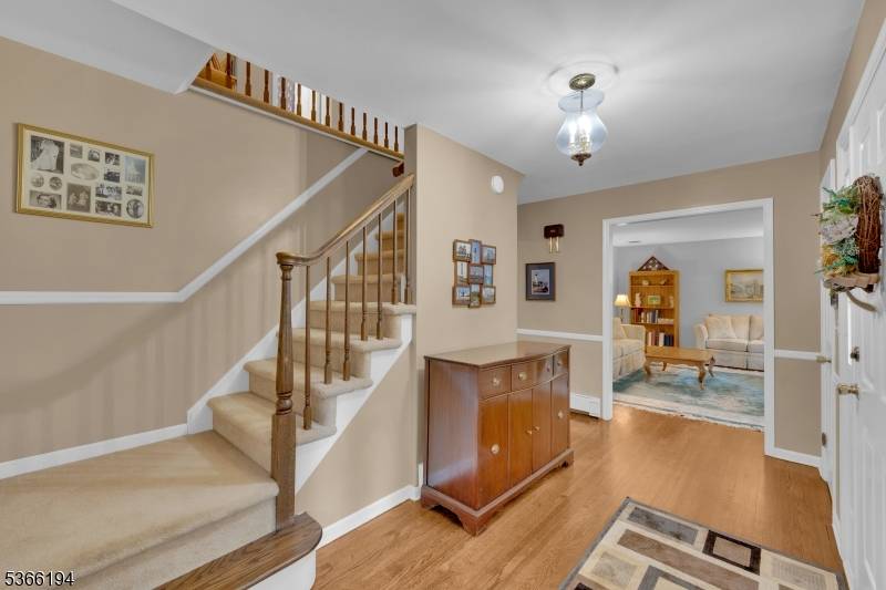 Mount Olive Twp., NJ 07836,2 Kerry Pl