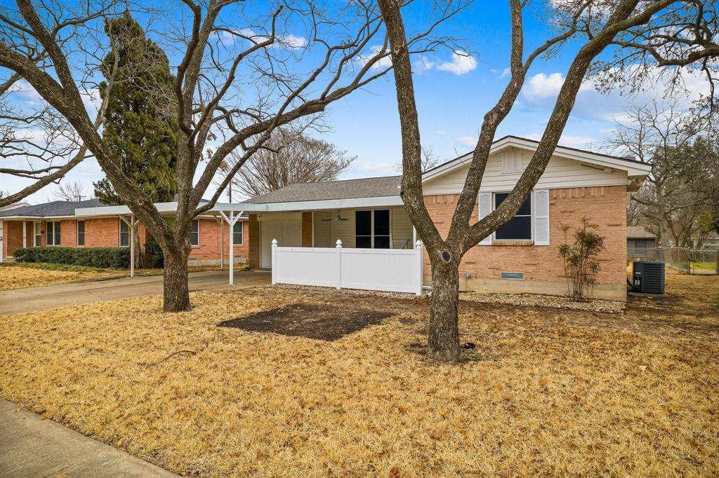 Garland, TX 75042,1230 Oriole Lane