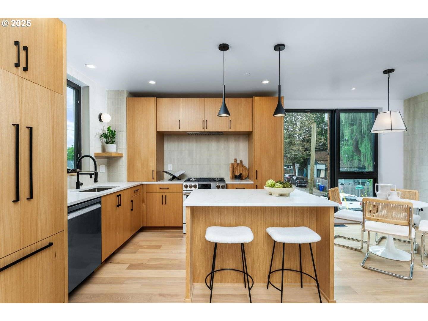 Portland, OR 97217,4619 N Campbell ST