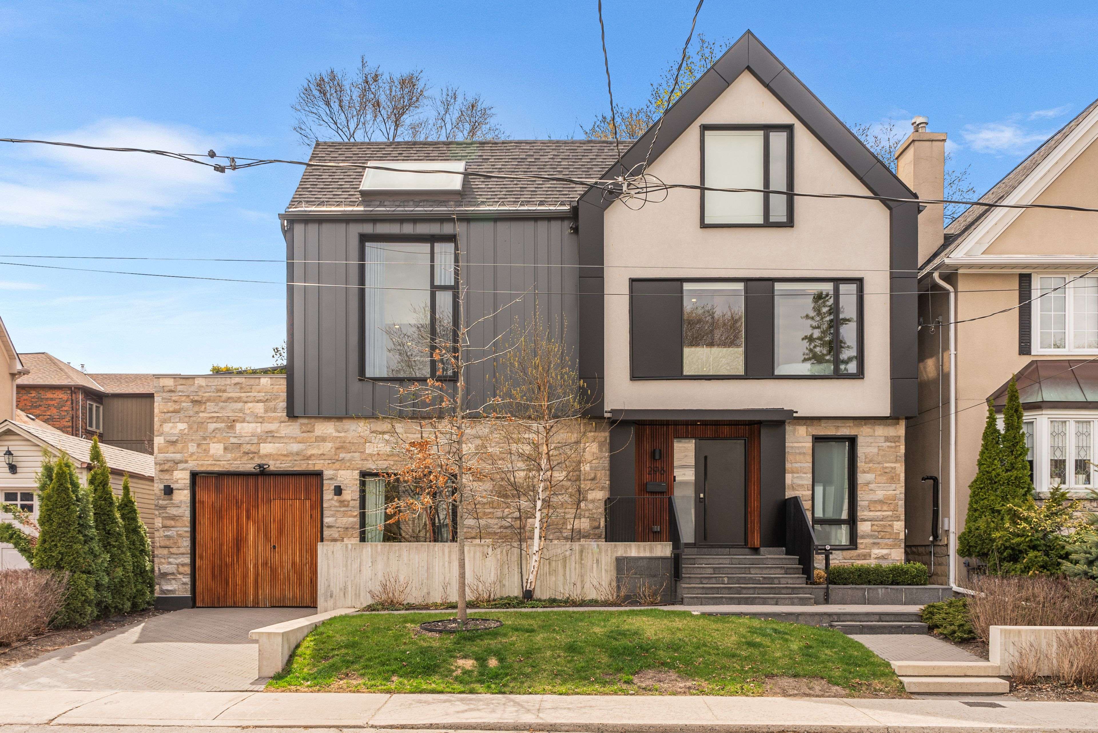 Toronto C04, ON M5M 3V2,296 Elm RD