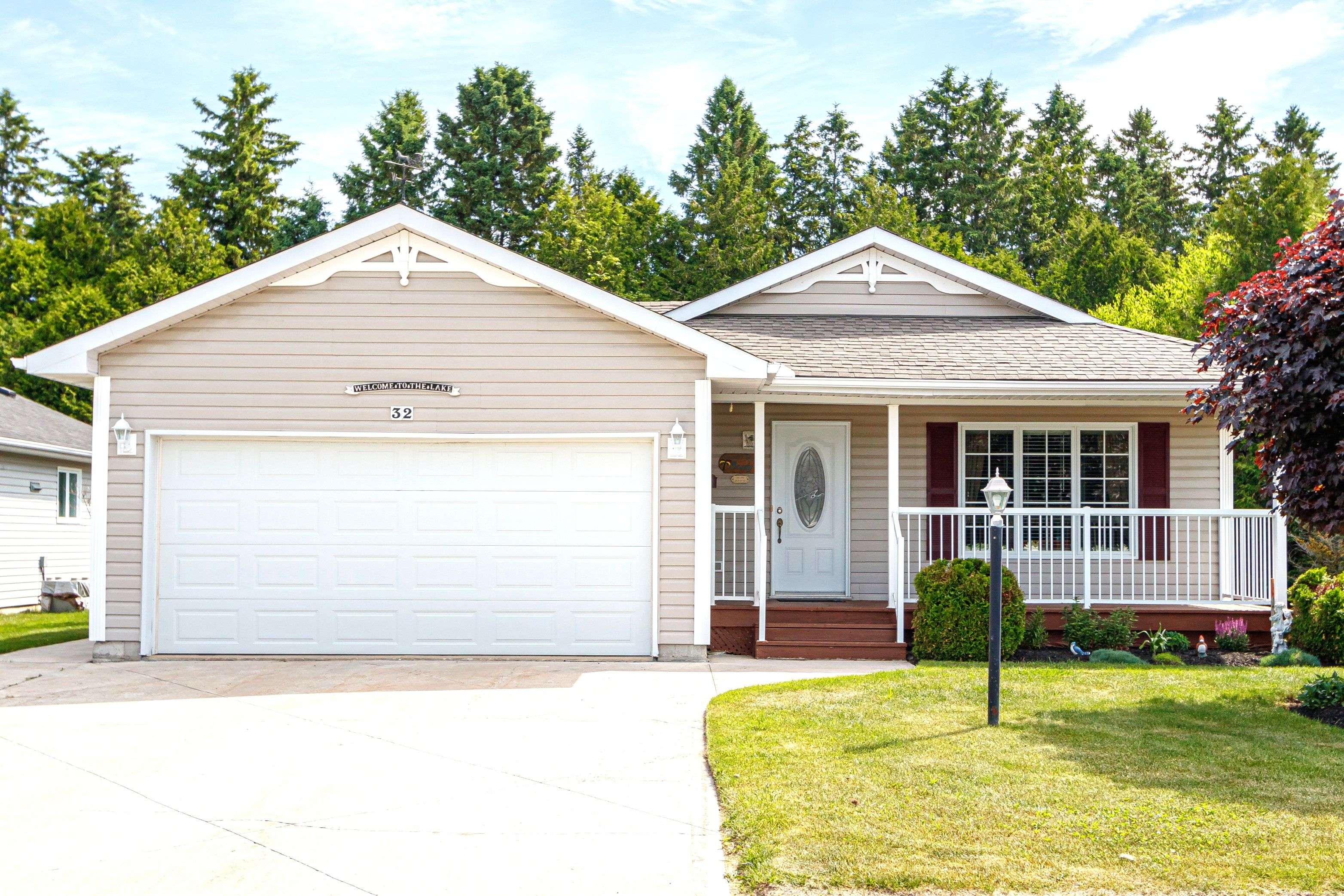 Wasaga Beach, ON L9Z 3A8,32 Illinois CRES