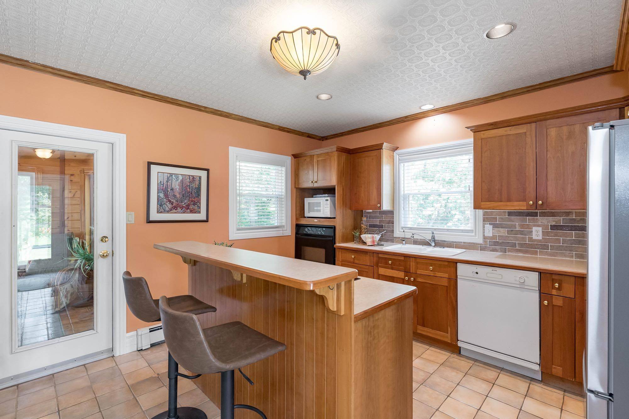 Oro-medonte, ON L0L 1T0,1897 10 Line N